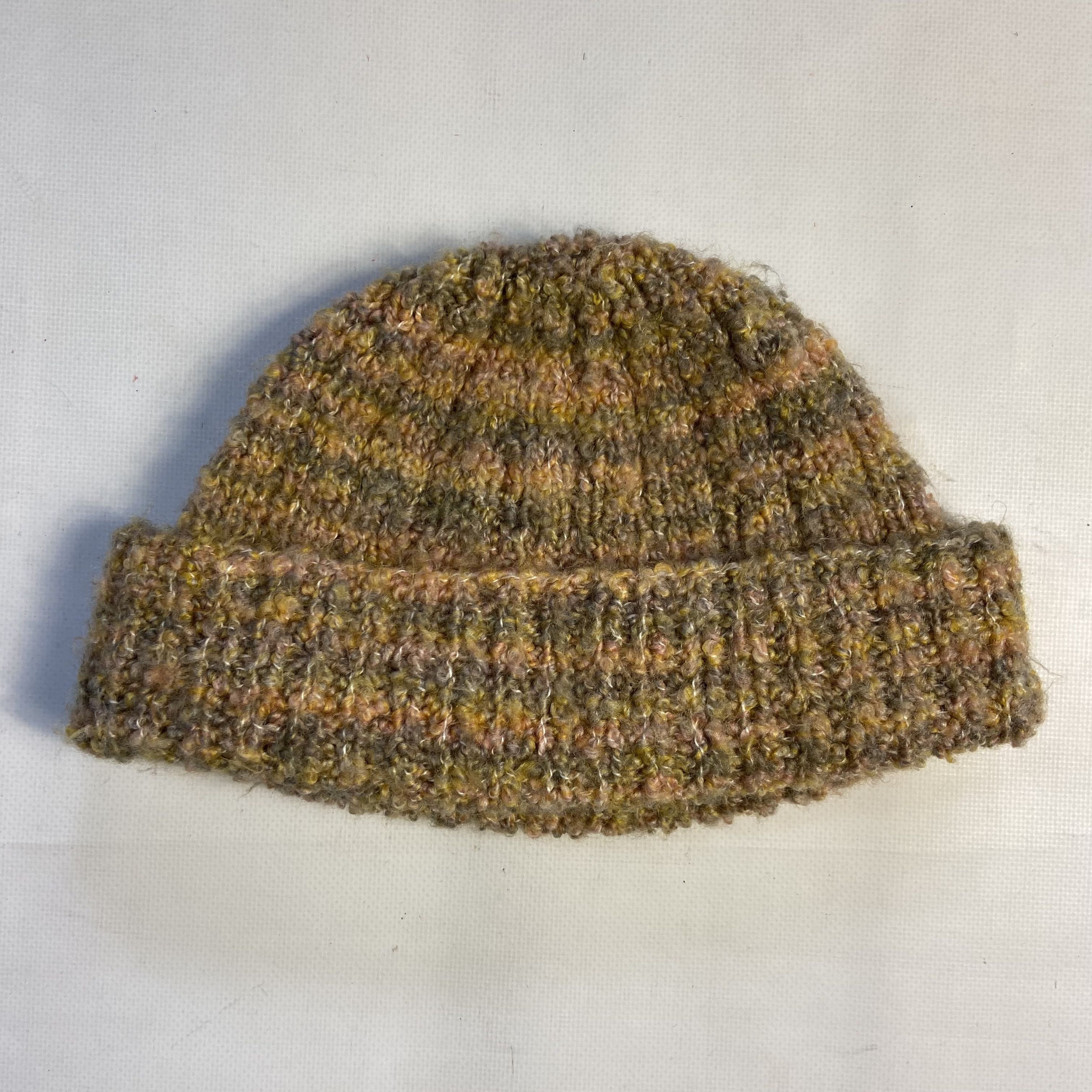 Handmade RARE HANDCRAFTED WOOL KNITED BEANIE HAT 4272 Size ONE SIZE - 1 Thumbnail