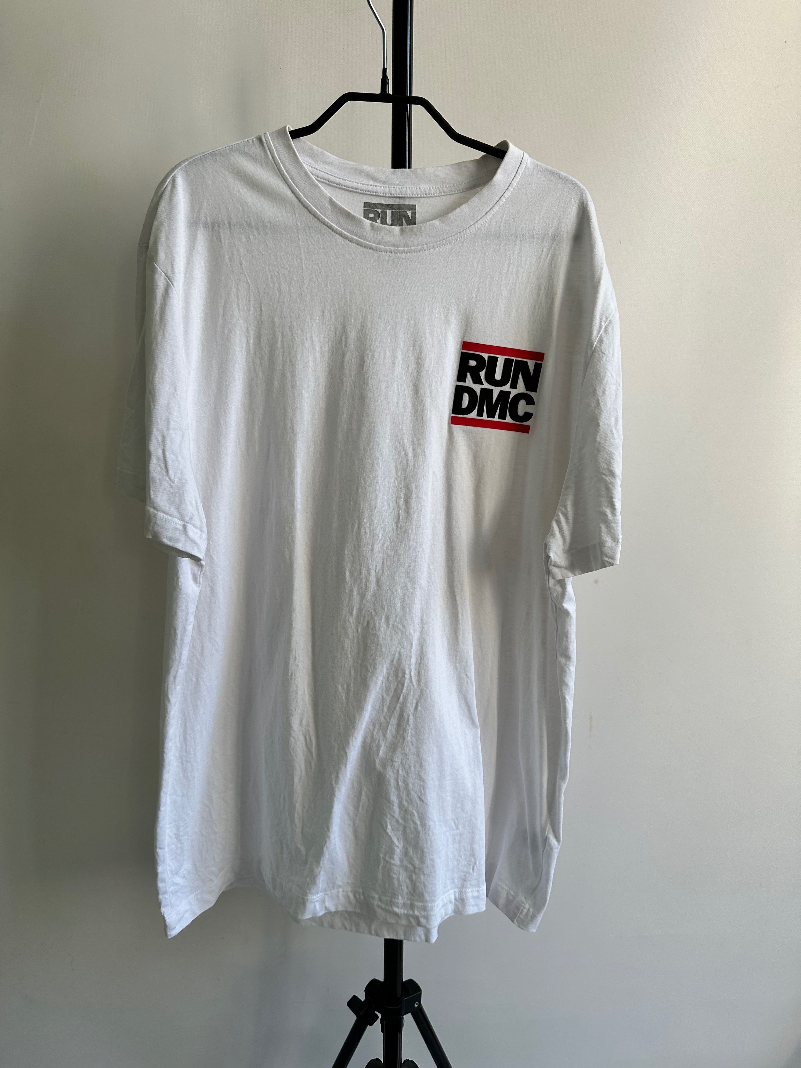 Rap Tees RUN DMC rap tee t shirt white Size US XXL / EU 58 / 5 - 1 Thumbnail