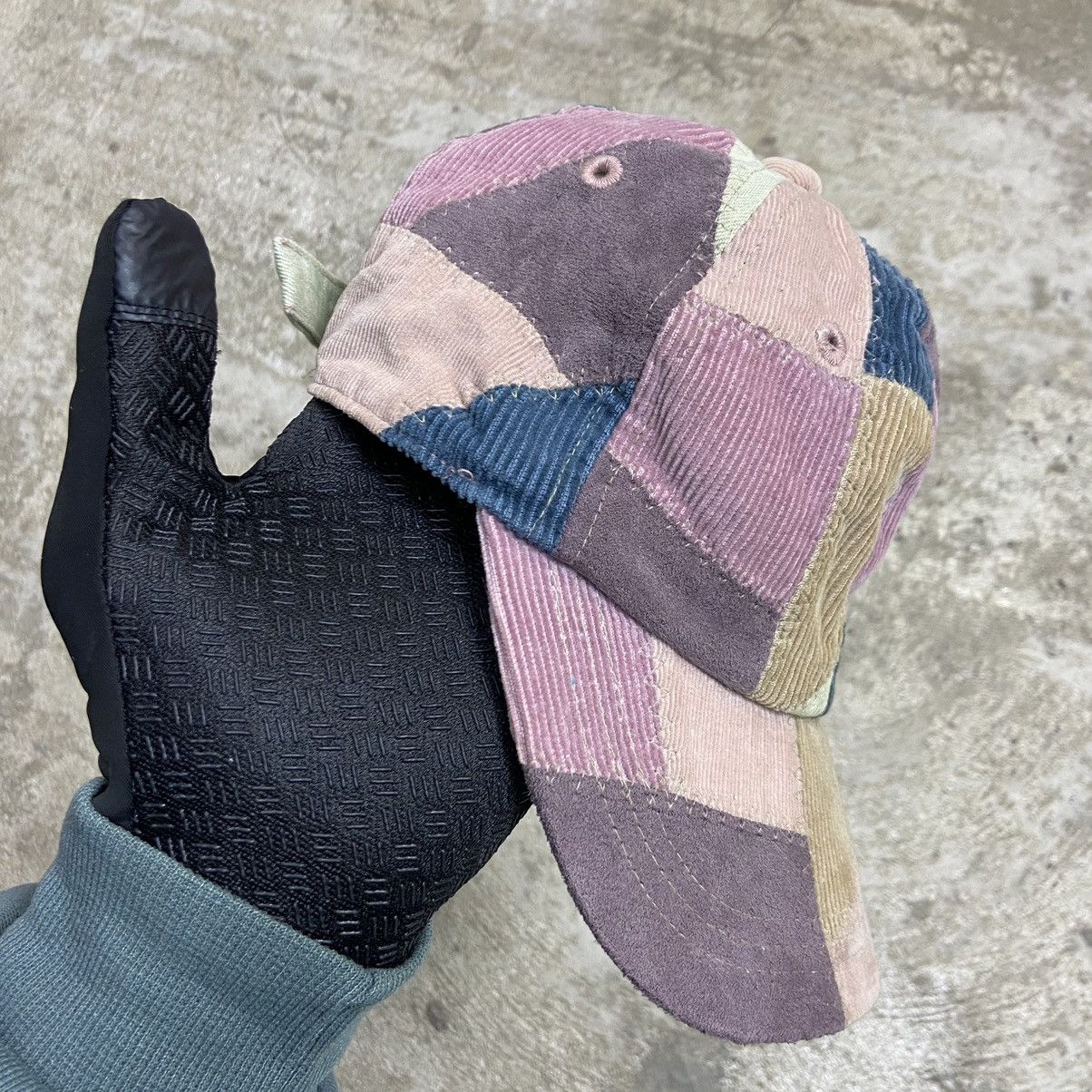Vintage VELOUR Y2K PATCHWORK VELVET CORDUROY CAP - № 4072 Size ONE SIZE - 2 Thumbnail