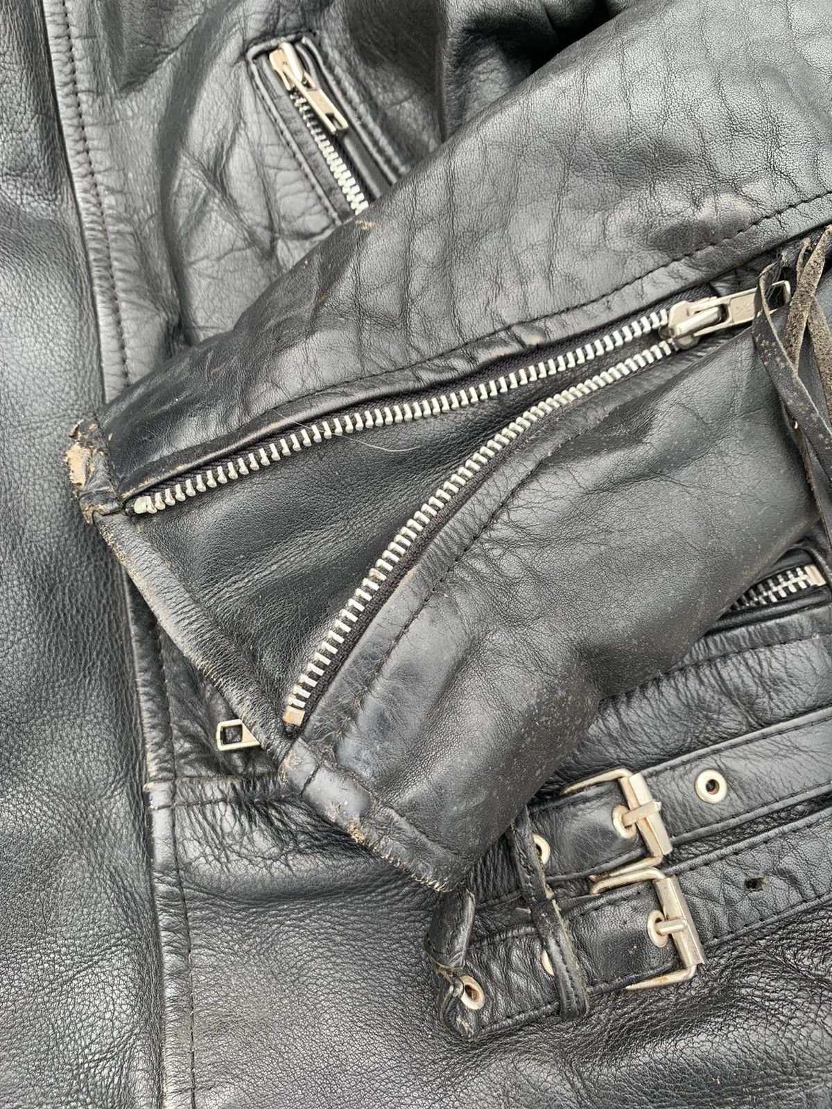 Genuine Leather Black Leather Fringed Padded Shoulders Motocycle Jacket Size US M / EU 48-50 / 2 - 11 Thumbnail
