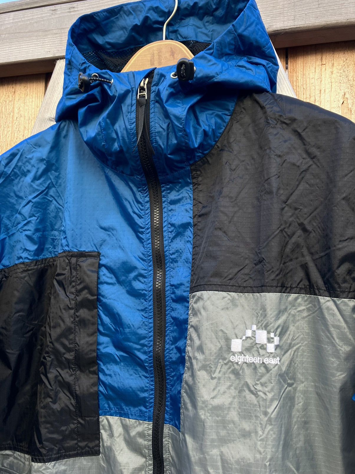 18 East Eighteen East Notch Patchwork Hooded Windbreaker Size US L / EU 52-54 / 3 - 3 Thumbnail