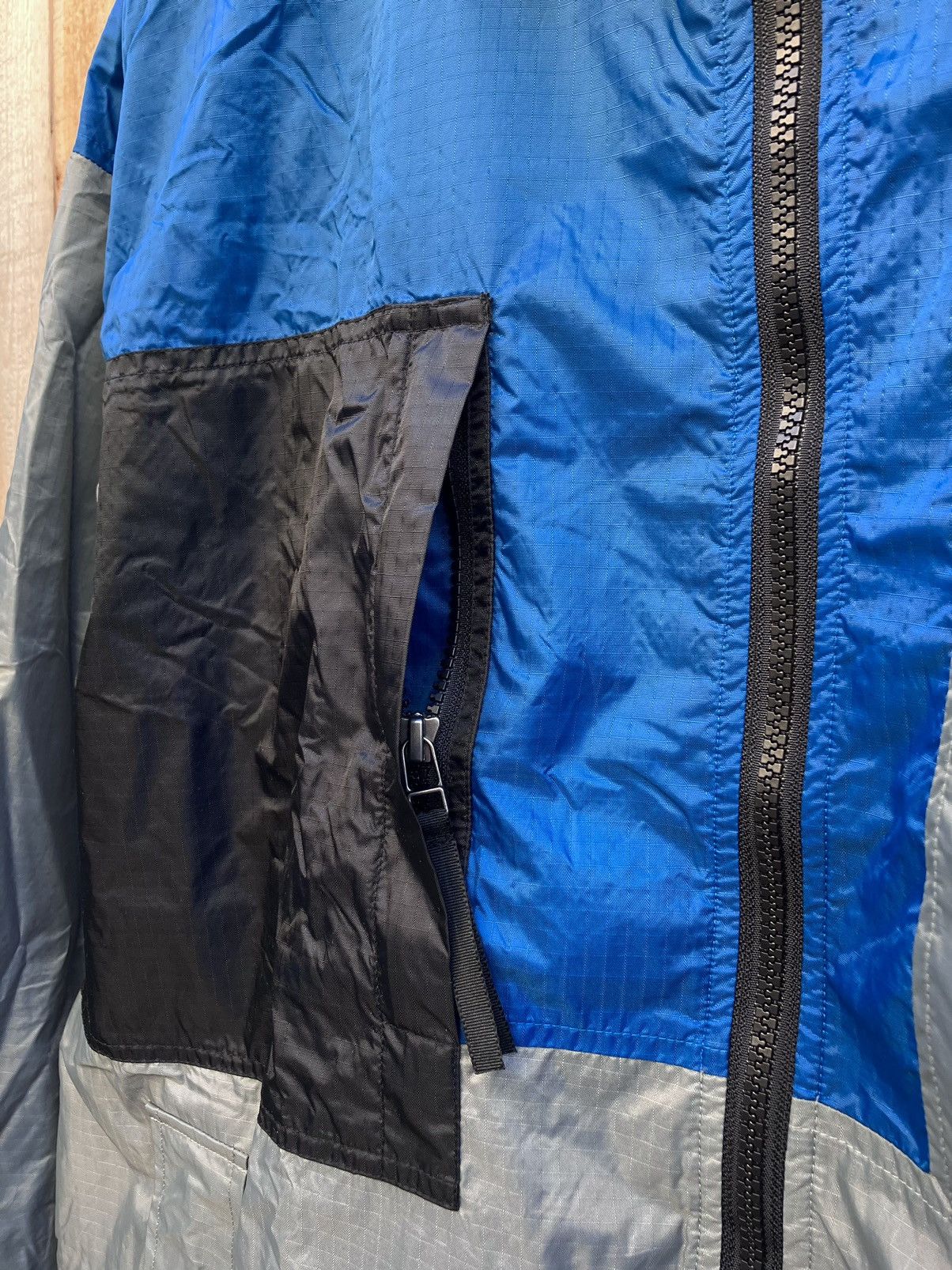 18 East Eighteen East Notch Patchwork Hooded Windbreaker Size US L / EU 52-54 / 3 - 4 Thumbnail