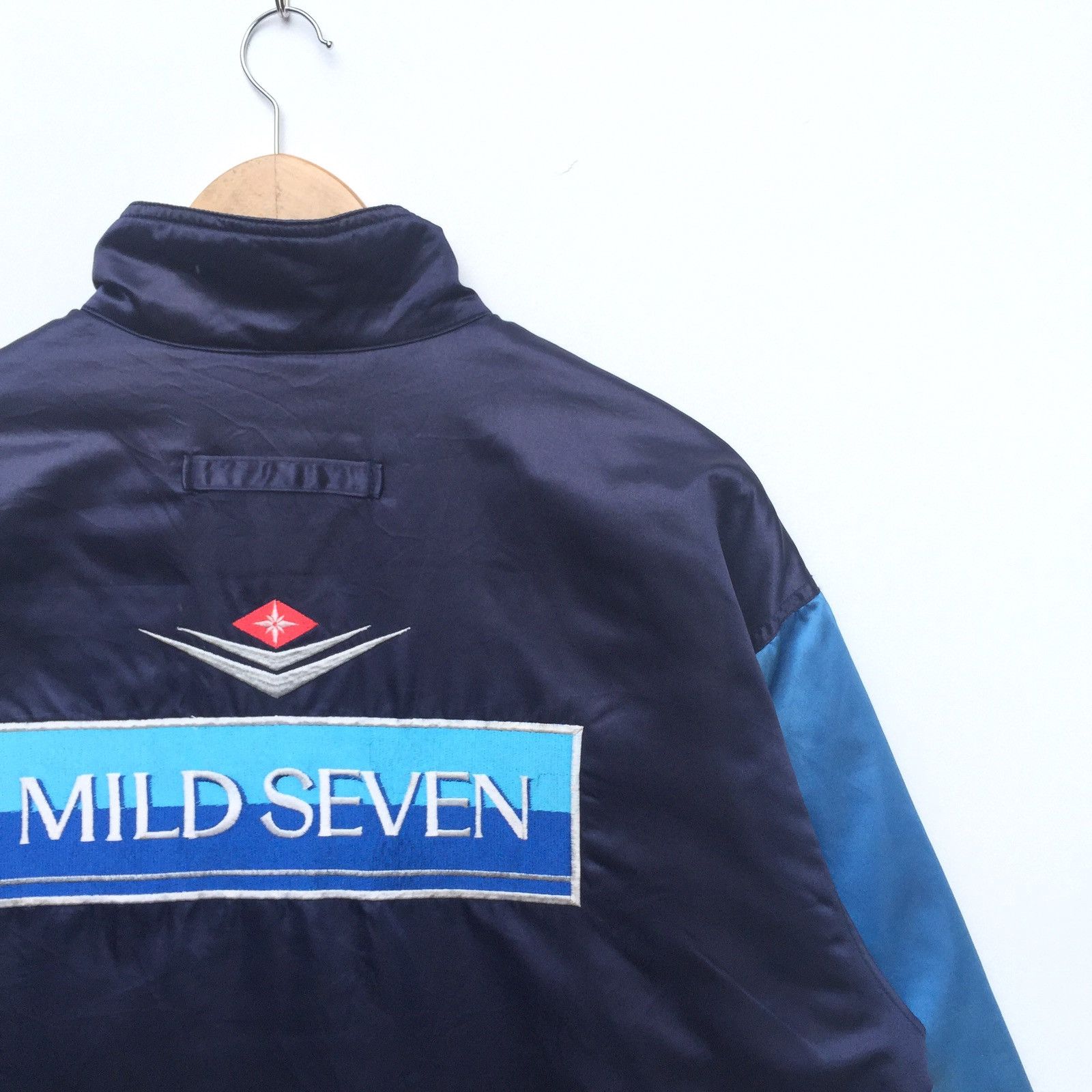 Vintage Vintage 90s Mild Seven Multicolour Embroidered Jacket | L Size US L / EU 52-54 / 3 - 2 Thumbnail