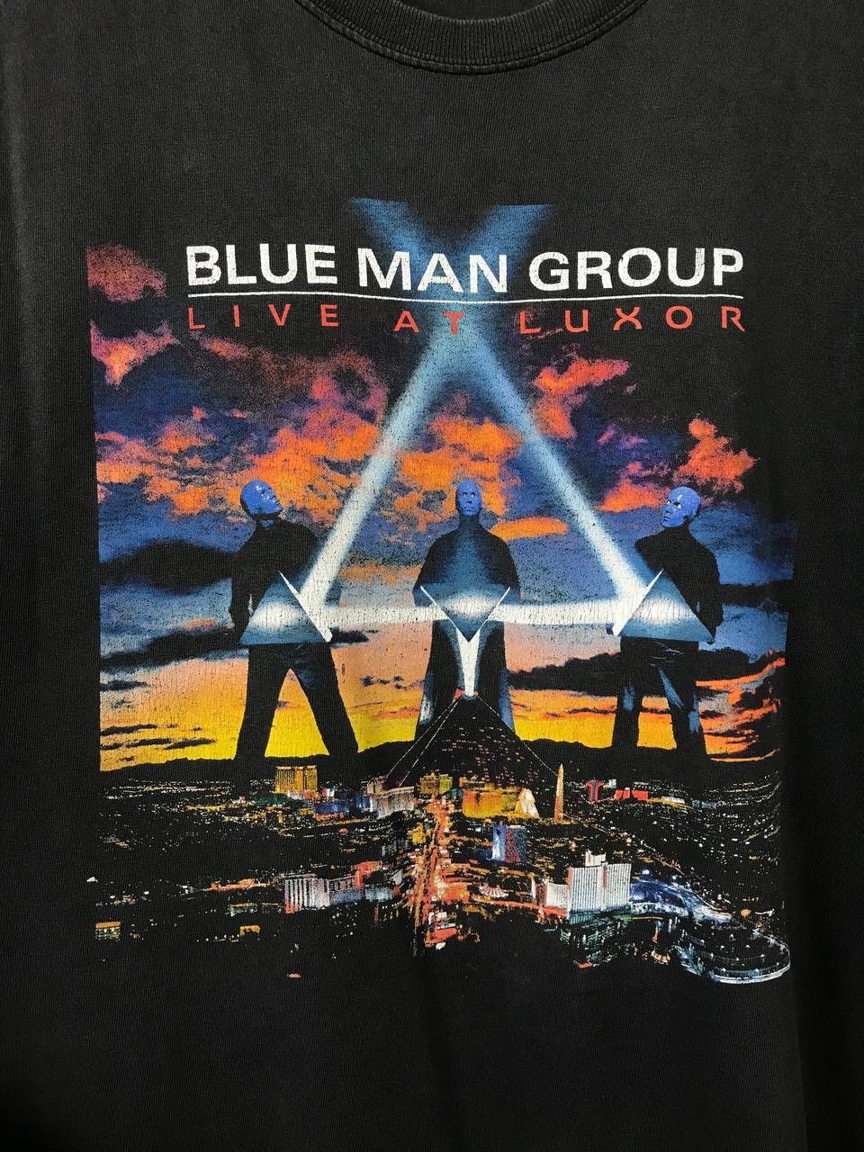 Band Tees Blue Man Group vintage rock band tee Size US XL / EU 56 / 4 - 3 Thumbnail
