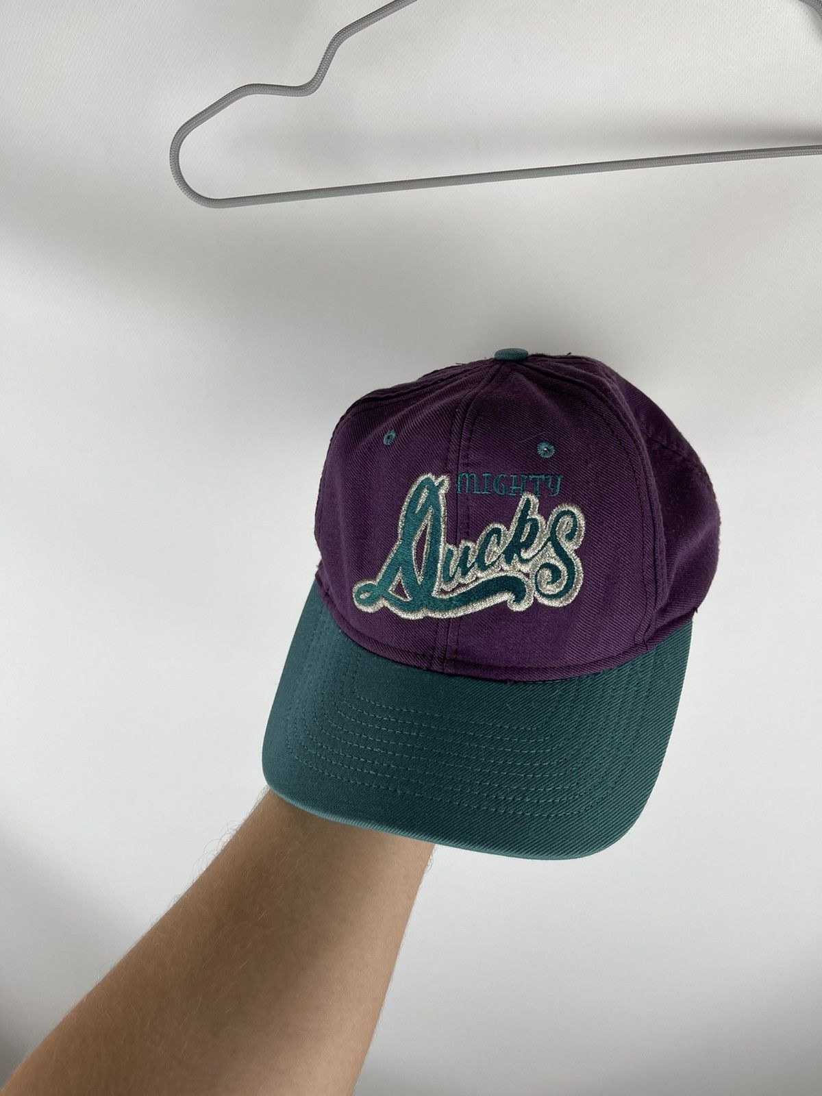 NHL × Nutmeg Nutmeg Vintage 90s Mighty Ducks made in USA NHL cap rare Size ONE SIZE - 2 Thumbnail