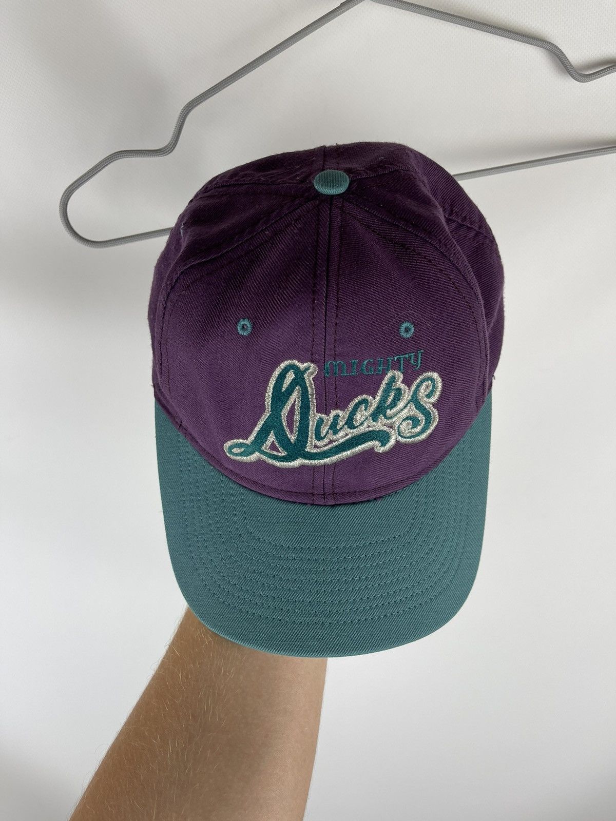 NHL × Nutmeg Nutmeg Vintage 90s Mighty Ducks made in USA NHL cap rare Size ONE SIZE - 3 Thumbnail