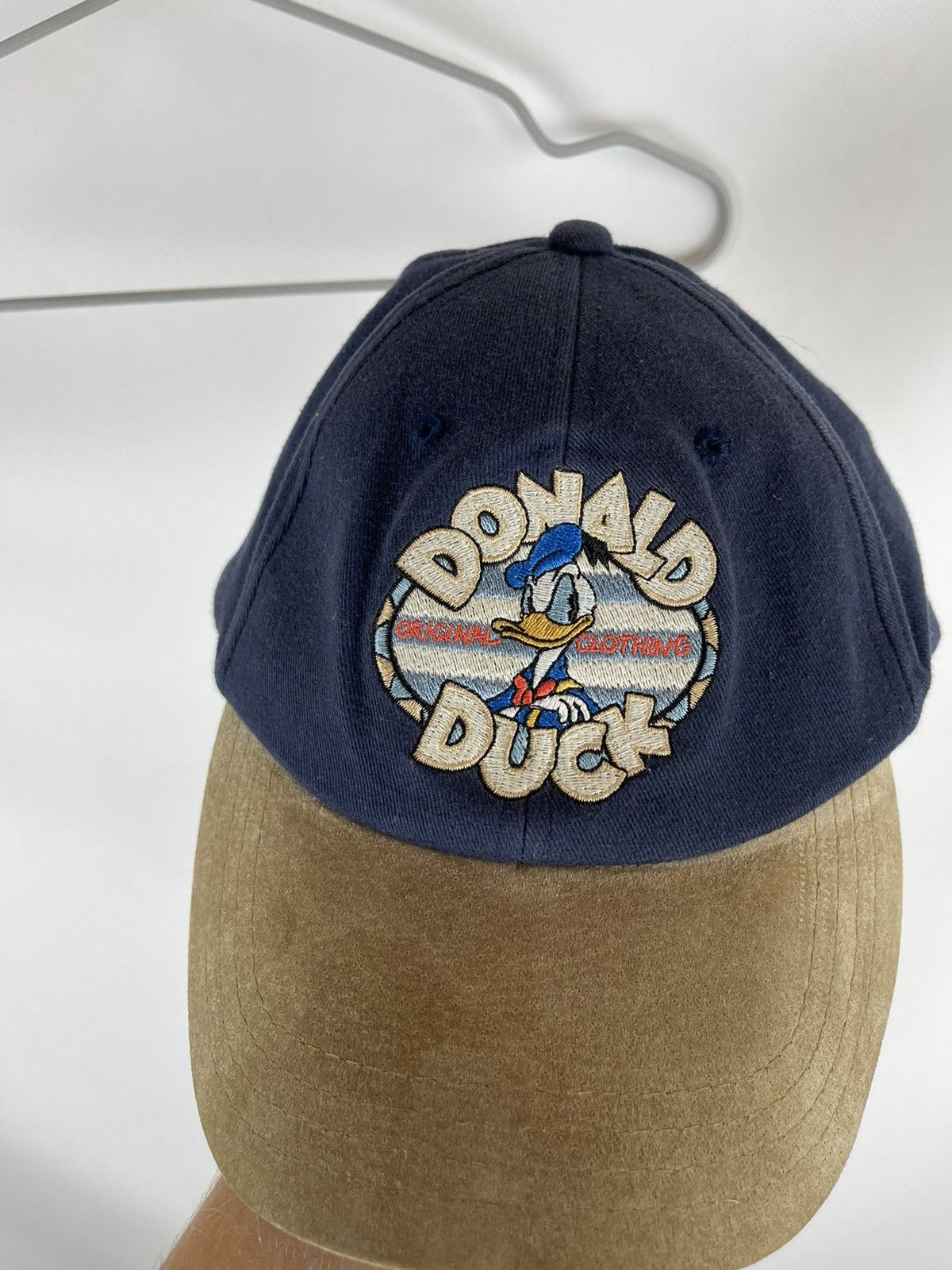 Disney Disney vintage 90s Donald Duck original clothing leather cap Size ONE SIZE - 3 Thumbnail