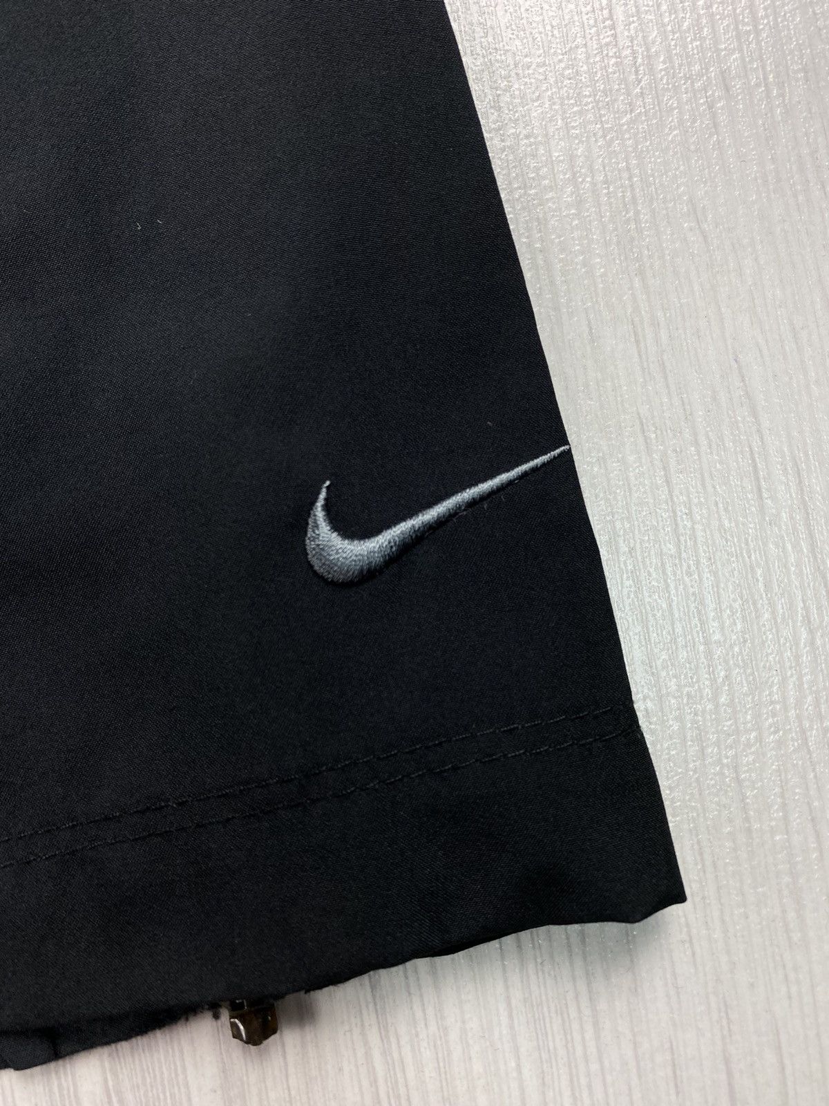Nike Vintage Nike Y2K Nylon Drill Track Pants Joggers Swoosh Size US 34 / EU 50 - 2 Thumbnail