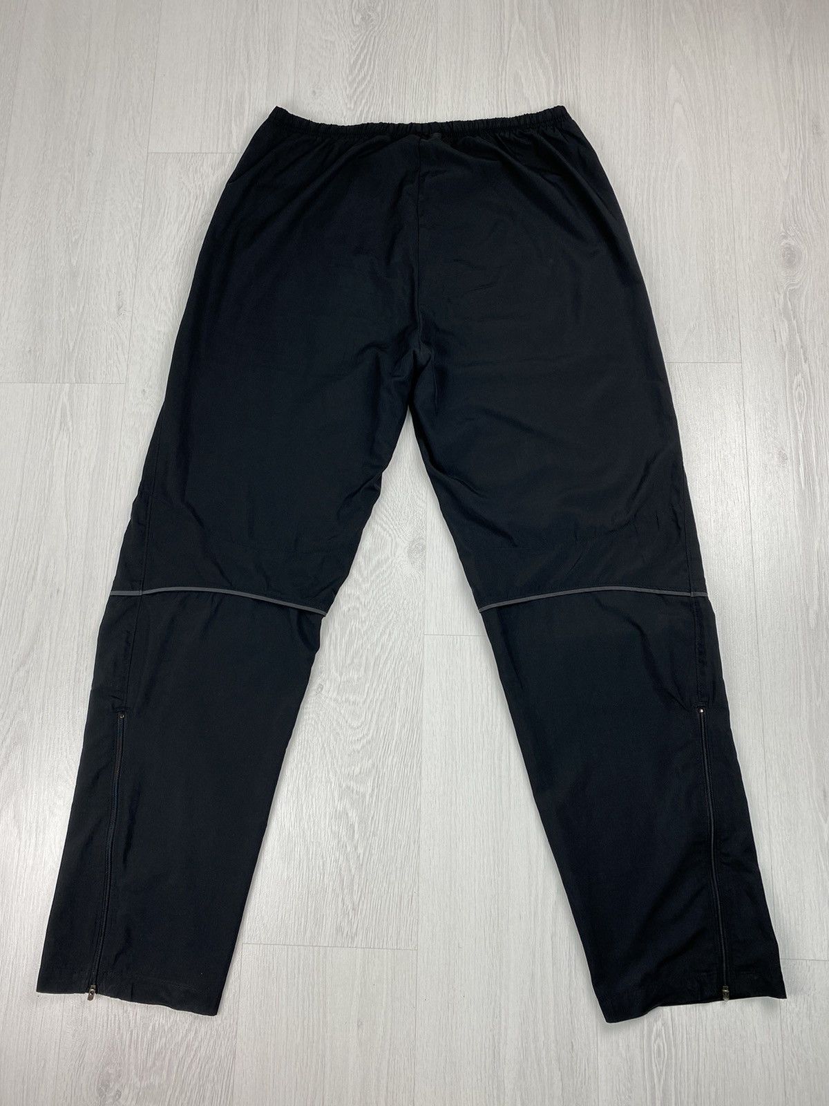Nike Vintage Nike Y2K Nylon Drill Track Pants Joggers Swoosh Size US 34 / EU 50 - 10 Thumbnail