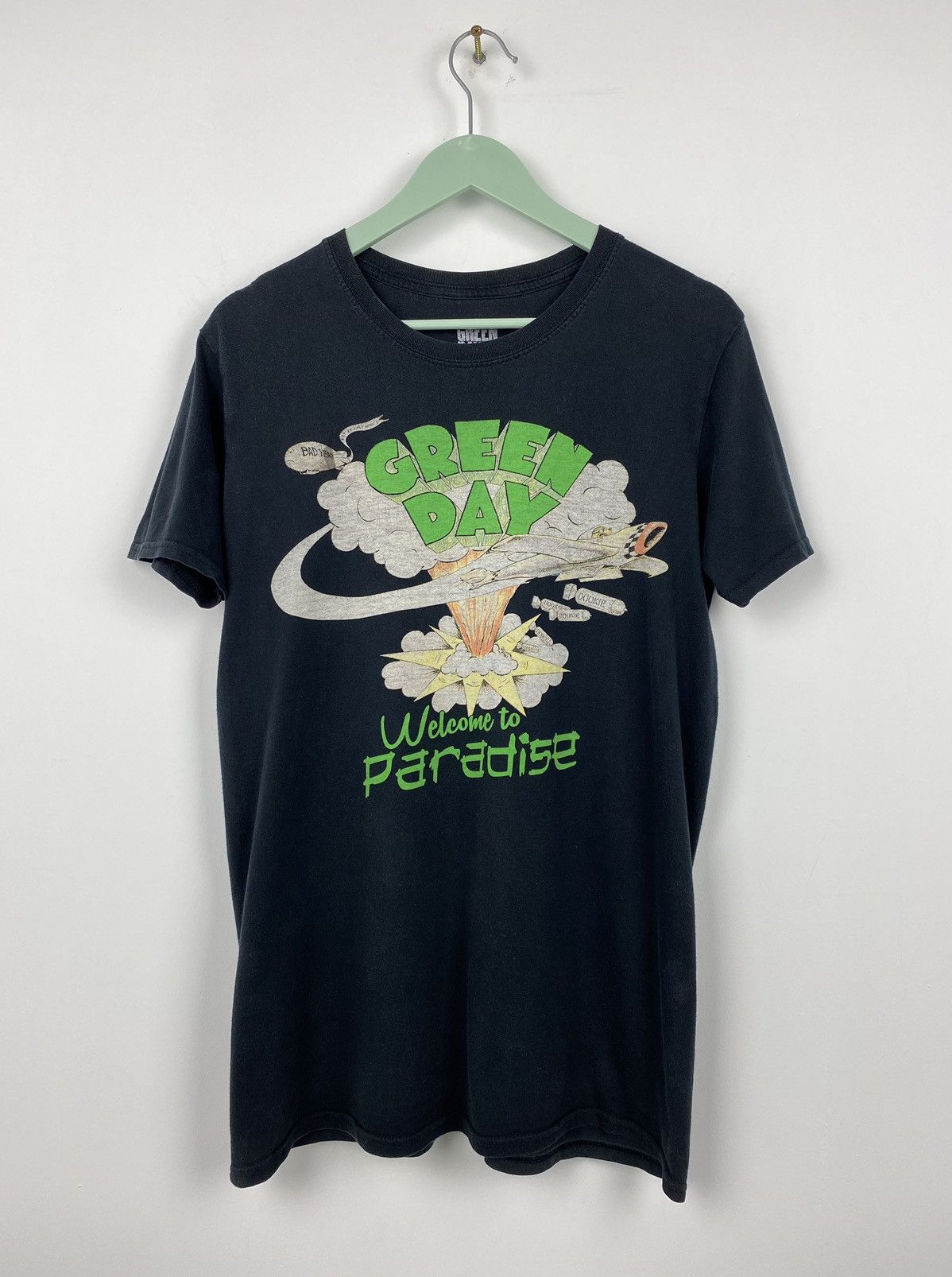 Band Tees Vintage Y2K Green Day Paradise T Shirt Blink 182 Oasis Size US M / EU 48-50 / 2 - 1 Thumbnail