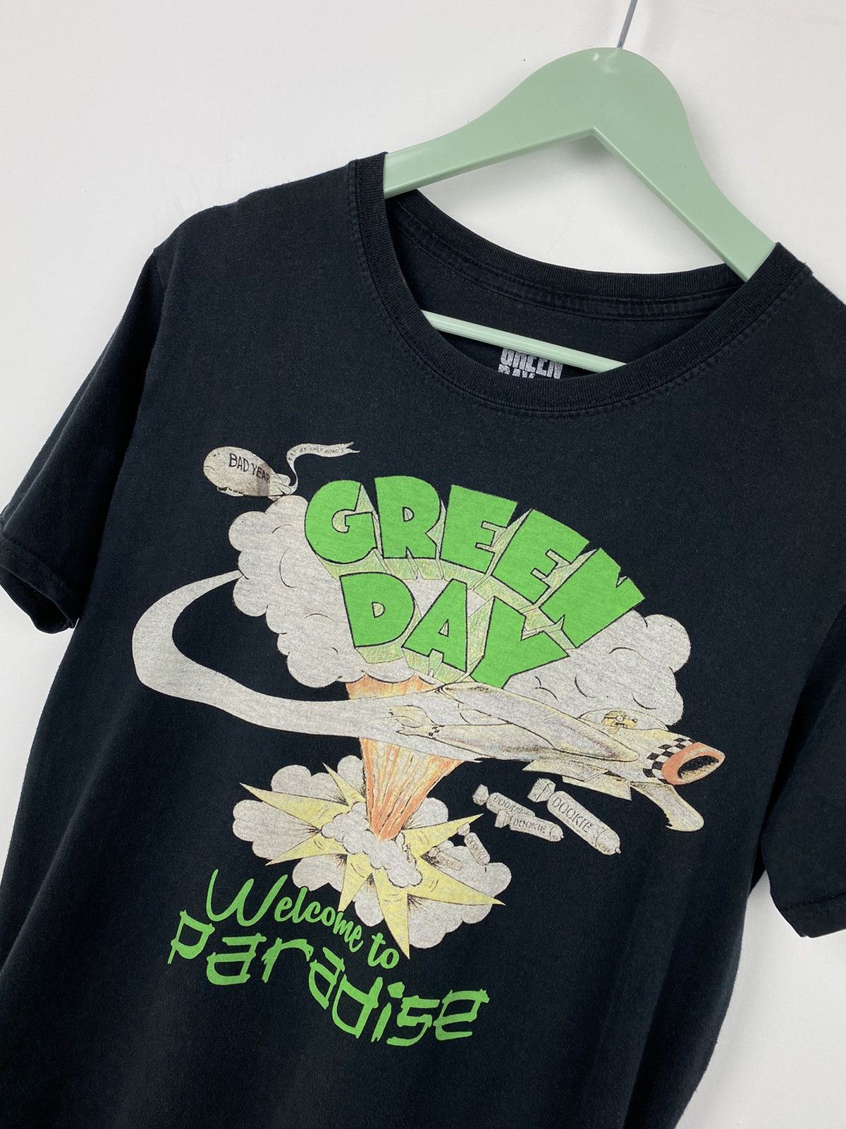 Band Tees Vintage Y2K Green Day Paradise T Shirt Blink 182 Oasis Size US M / EU 48-50 / 2 - 2 Thumbnail