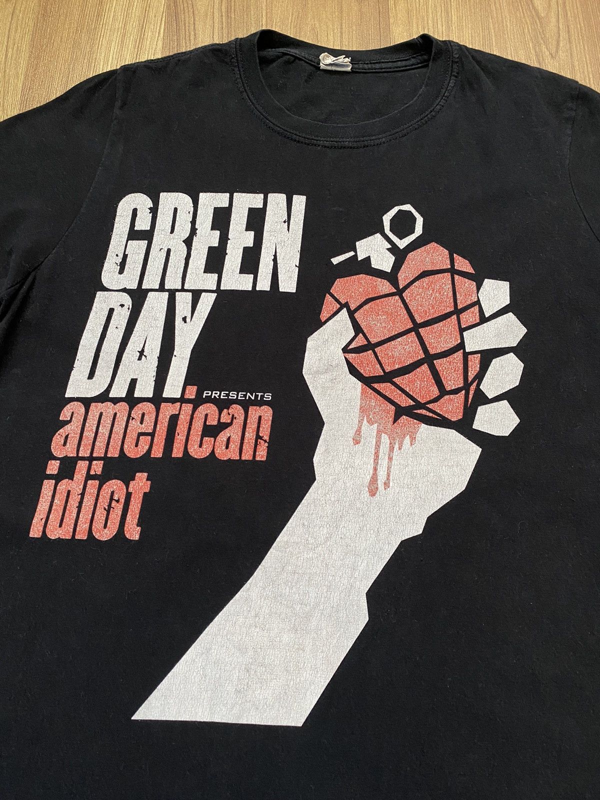 Band Tees Y2K Green Day American Idiot T Shirt Tee Blink 182 Sum 41 Size US S / EU 44-46 / 1 - 2 Thumbnail