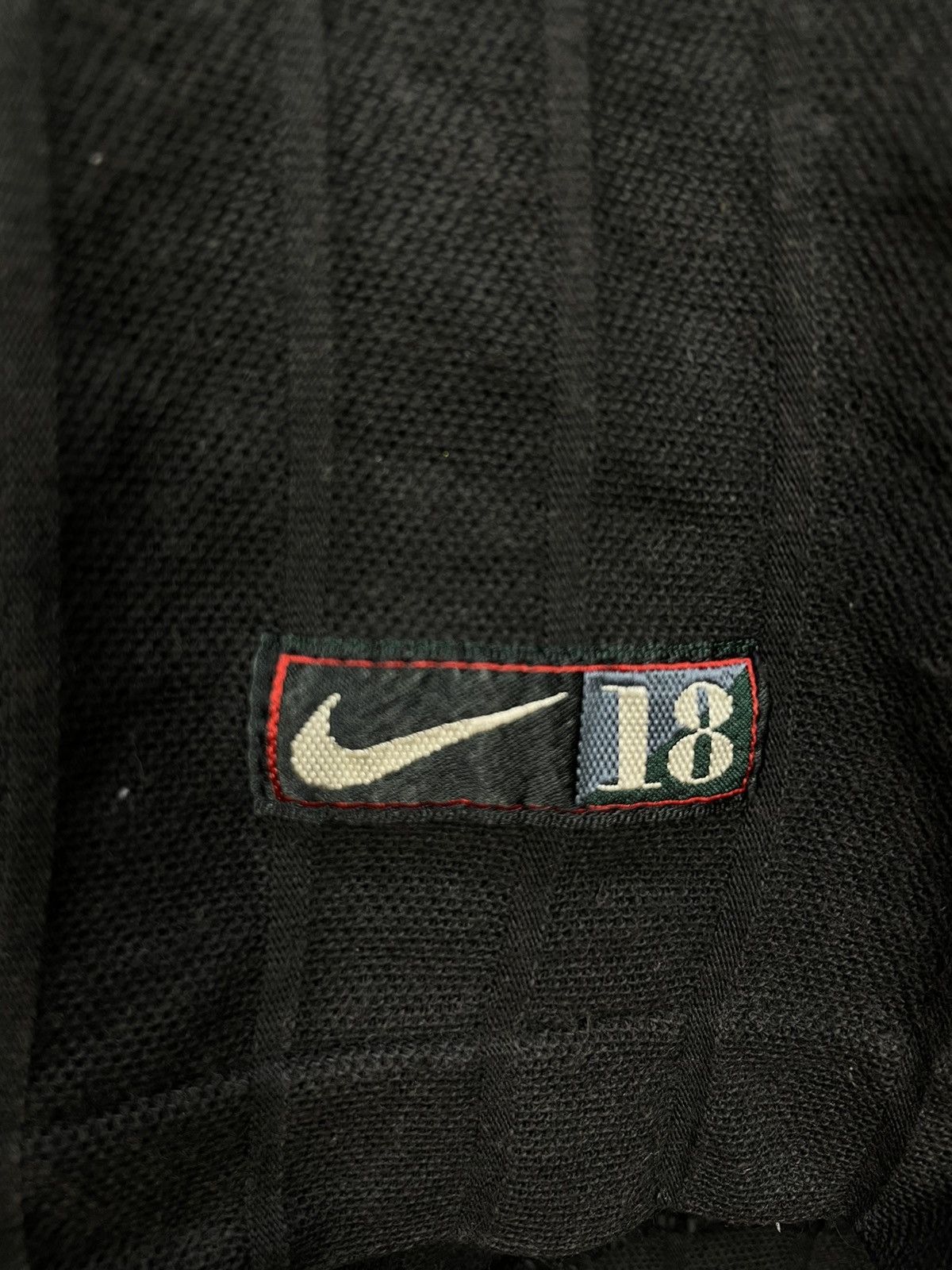 Nike Vintage 90s Nike Golf 18 polo shirt Size US S / EU 44-46 / 1 - 5 Thumbnail