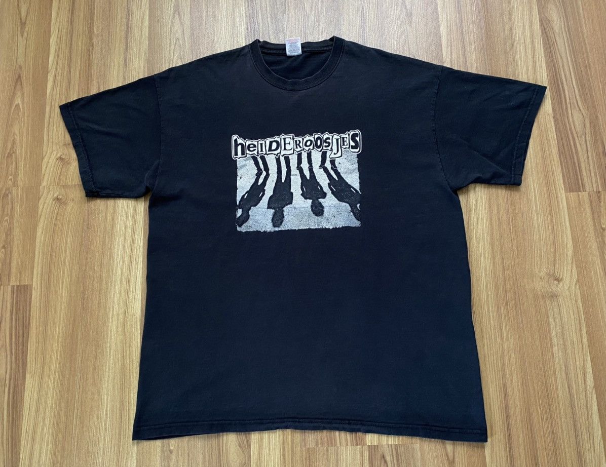 Band Tees Vintage Y2K Heideroosjes Punk T Shirt Tee Blink 182 Sum 41 Size US XL / EU 56 / 4 - 1 Thumbnail