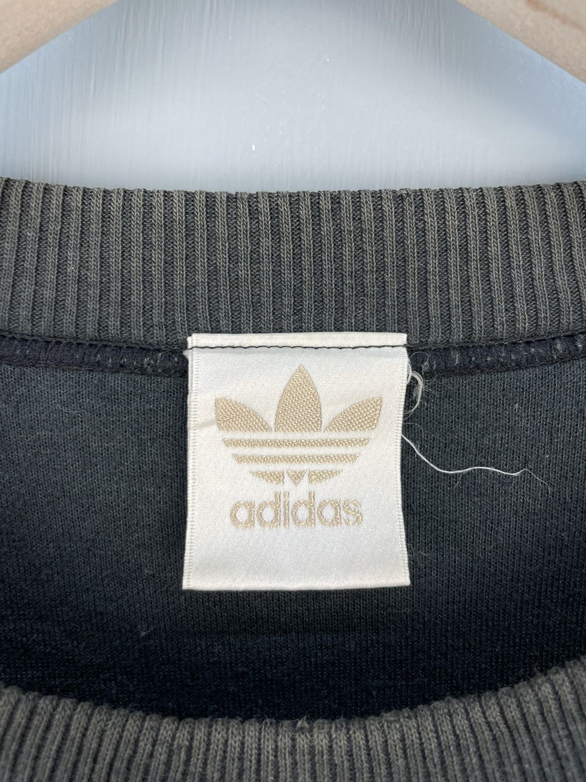 Adidas Vintage 80s Adidas big logo sweatshirt Size US L / EU 52-54 / 3 - 7 Thumbnail