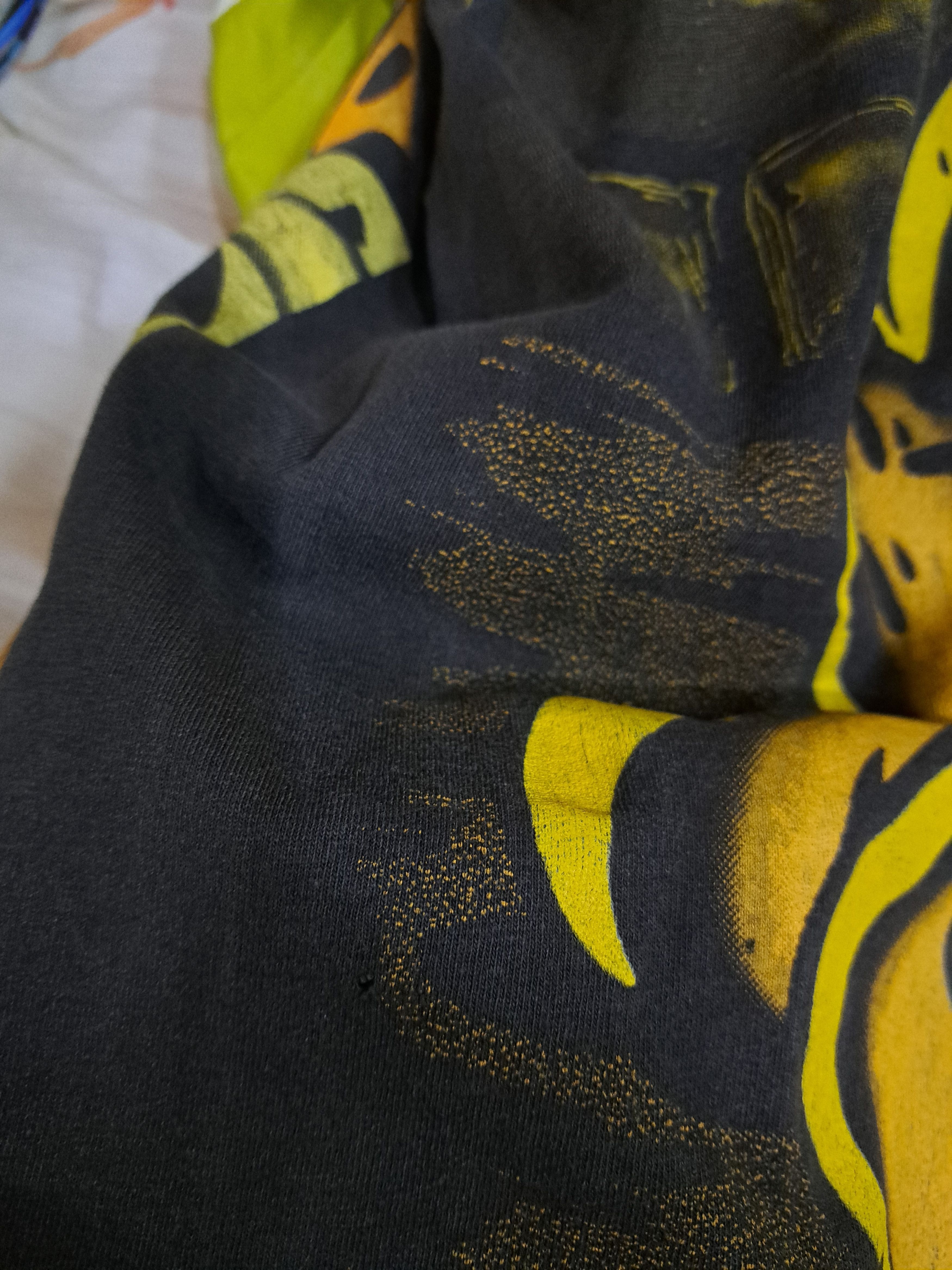 Vintage Vintage 90's Garfield Overprint Tee Size US L / EU 52-54 / 3 - 7 Thumbnail