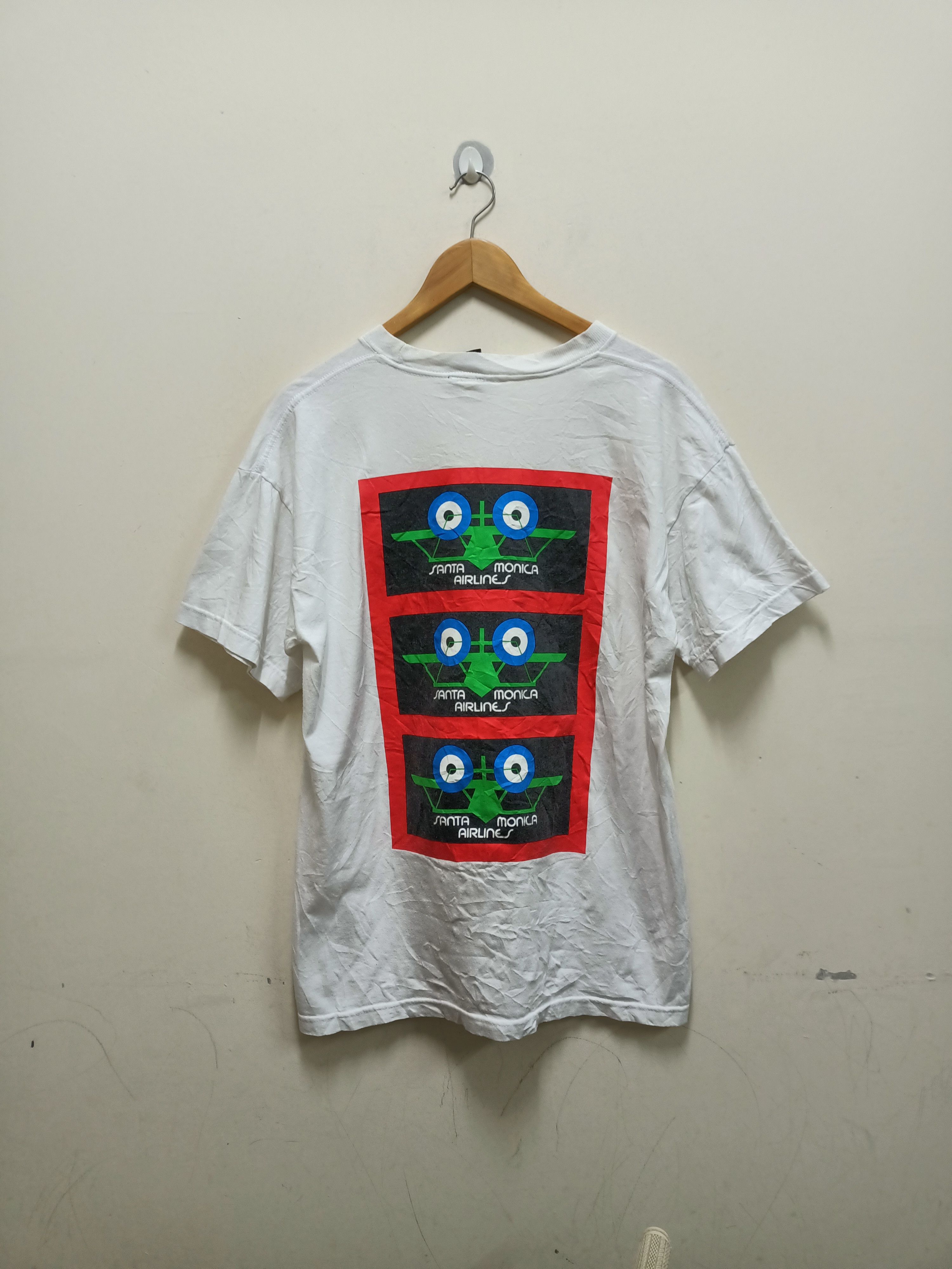 Vintage Vintage Santa Monica Airlines skateboards t-shirt Size US L / EU 52-54 / 3 - 1 Thumbnail
