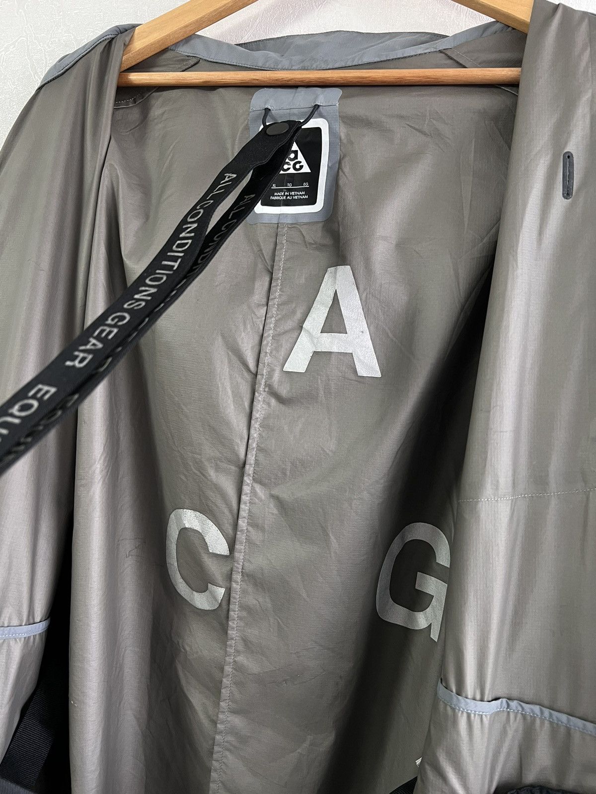 Errolson Hugh × Nike ACG Errolson Hugh Nike ACG packable jacket Size US XL / EU 56 / 4 - 23 Thumbnail