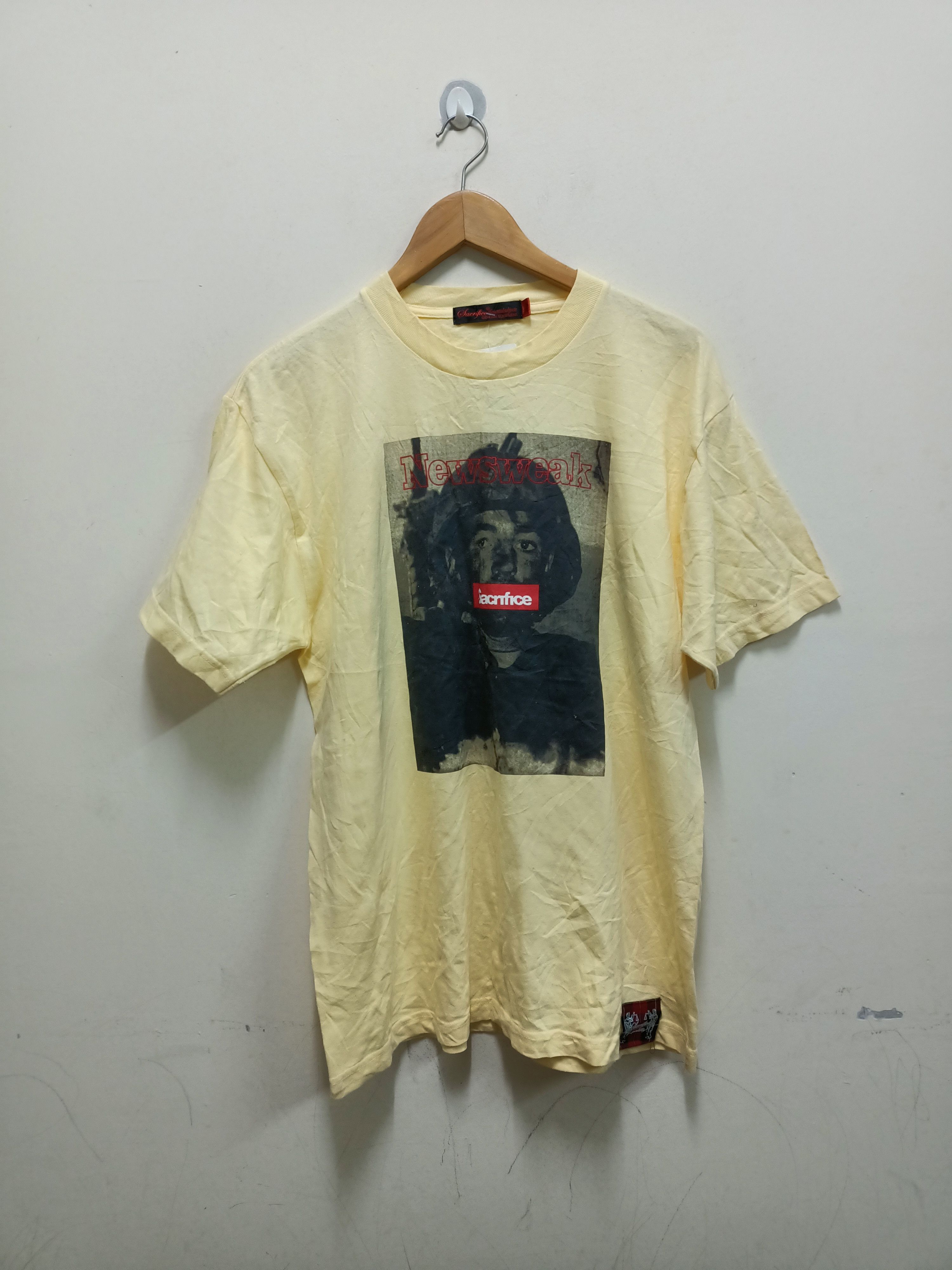 Japanese Brand Sacrifice General Equipment Daily Real Clothes X Newsweak Size US L / EU 52-54 / 3 - 1 Thumbnail