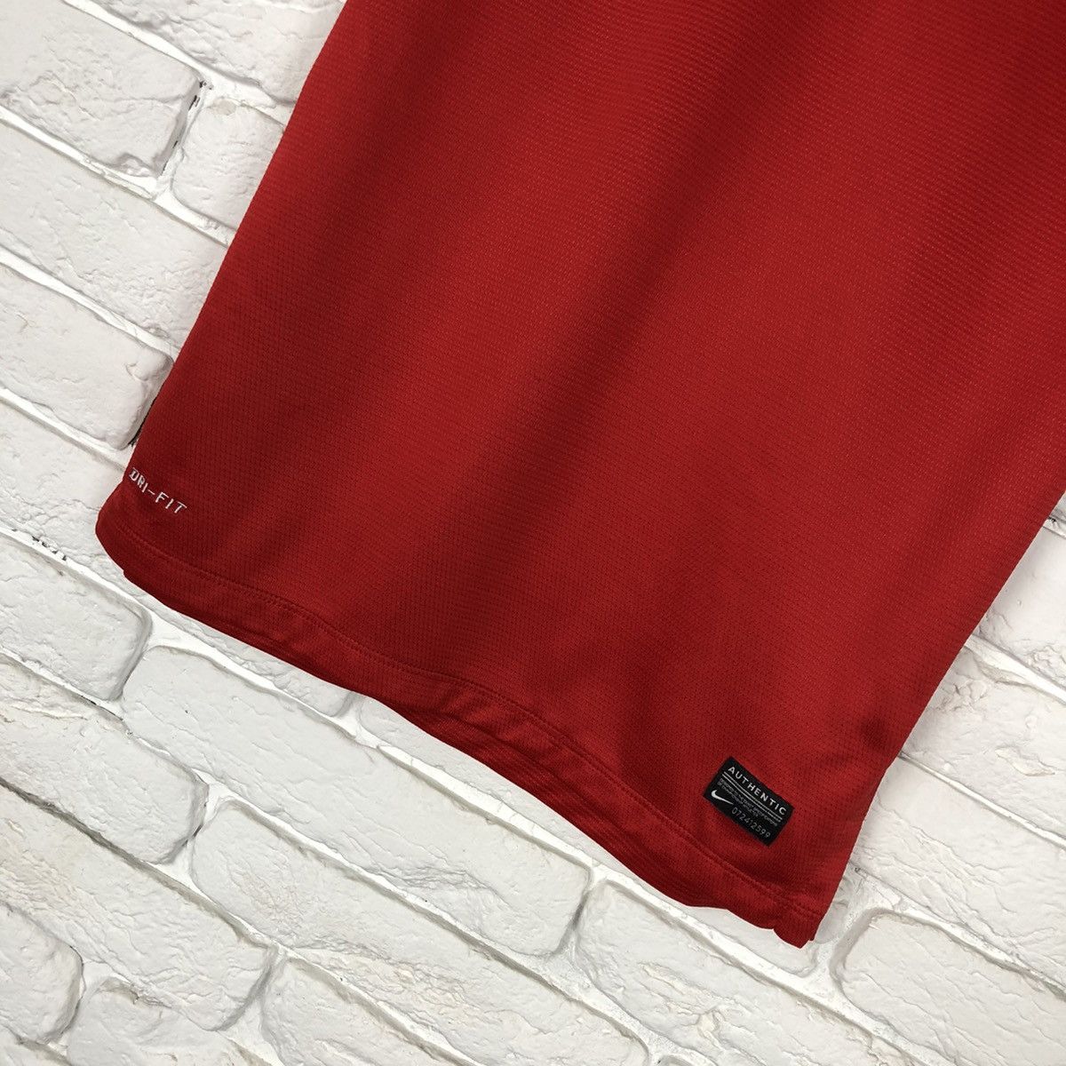 Nike × Vintage Nike England national team 2013 2014 away jersey Size US S / EU 44-46 / 1 - 4 Thumbnail