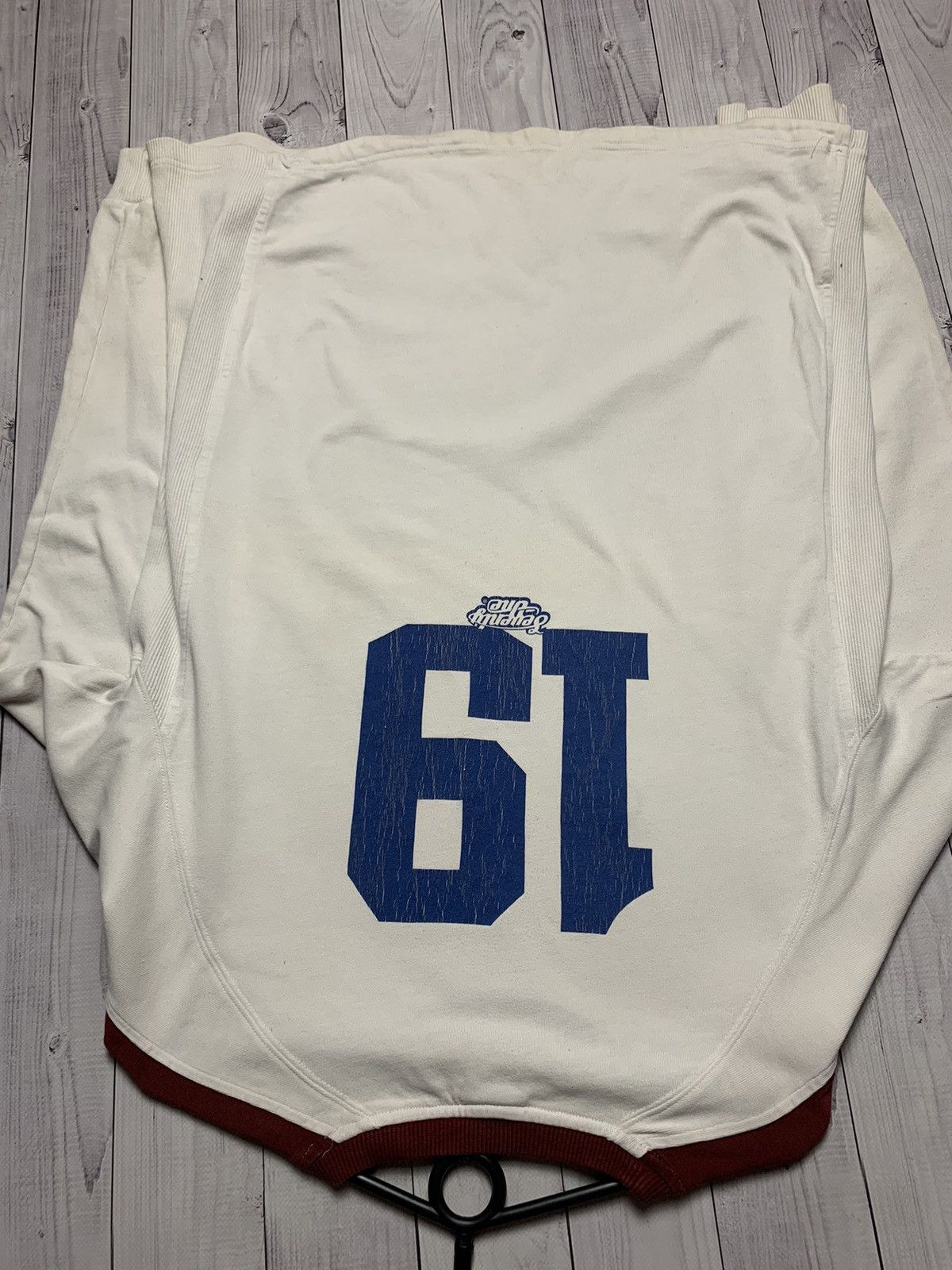 Nike × Vintage Vintage Nike sweatshirt size L logo 19 athletics Size US L / EU 52-54 / 3 - 8 Thumbnail