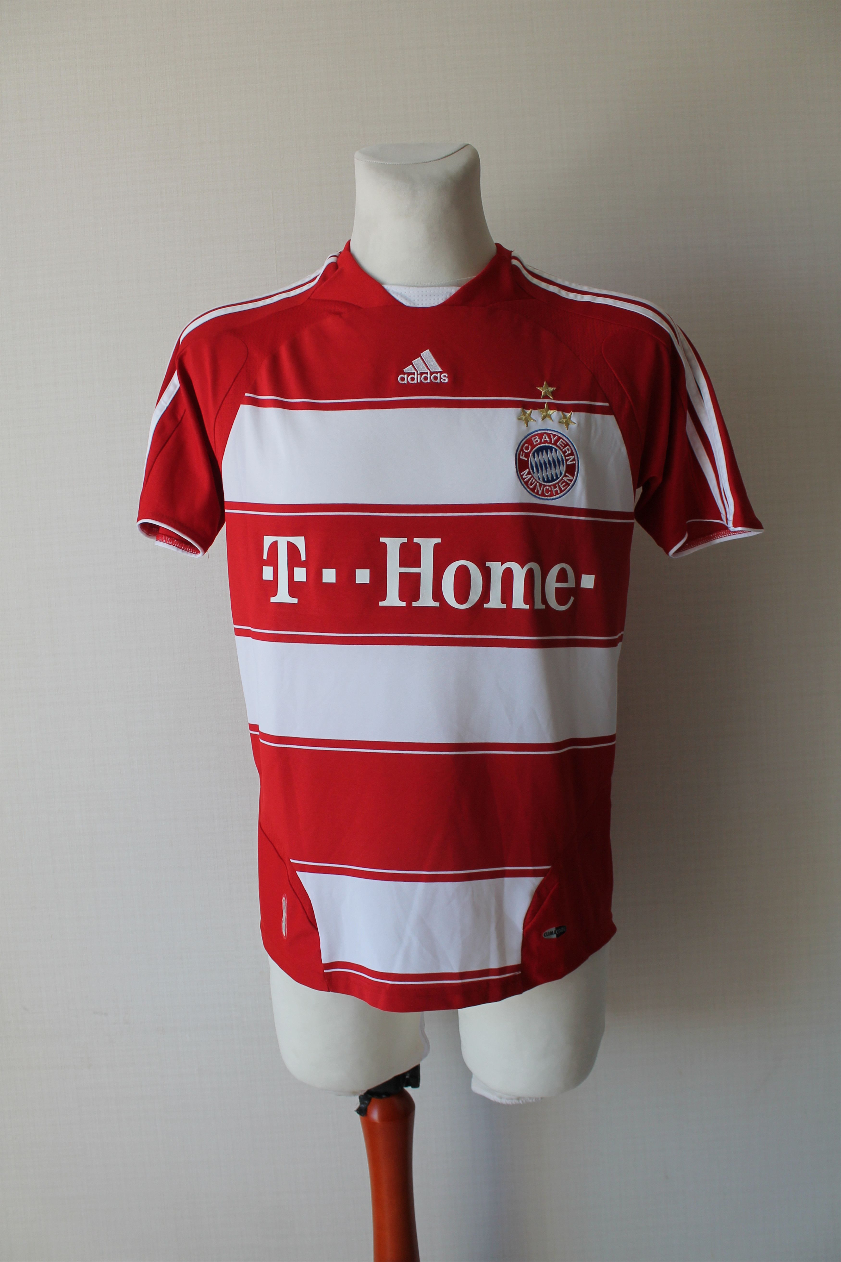 Adidas 2007 BAYERN MUNCHEN Toni Jersey Munich Soccer Size US M / EU 48-50 / 2 - 8 Thumbnail