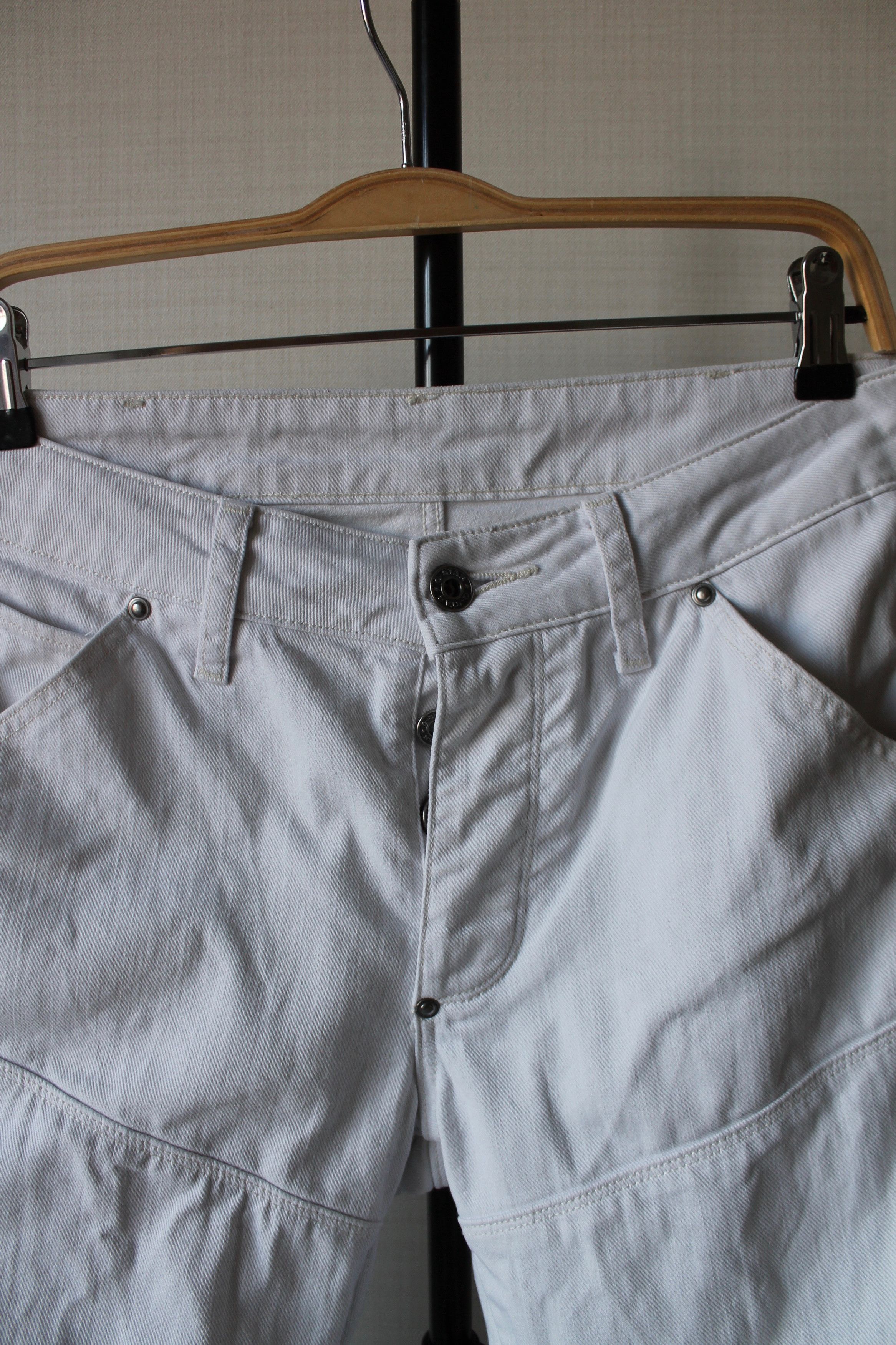 G-Star G- star Raw 3D low Tapered double knee 32 White short Pants Size US 32 / EU 48 - 3 Thumbnail
