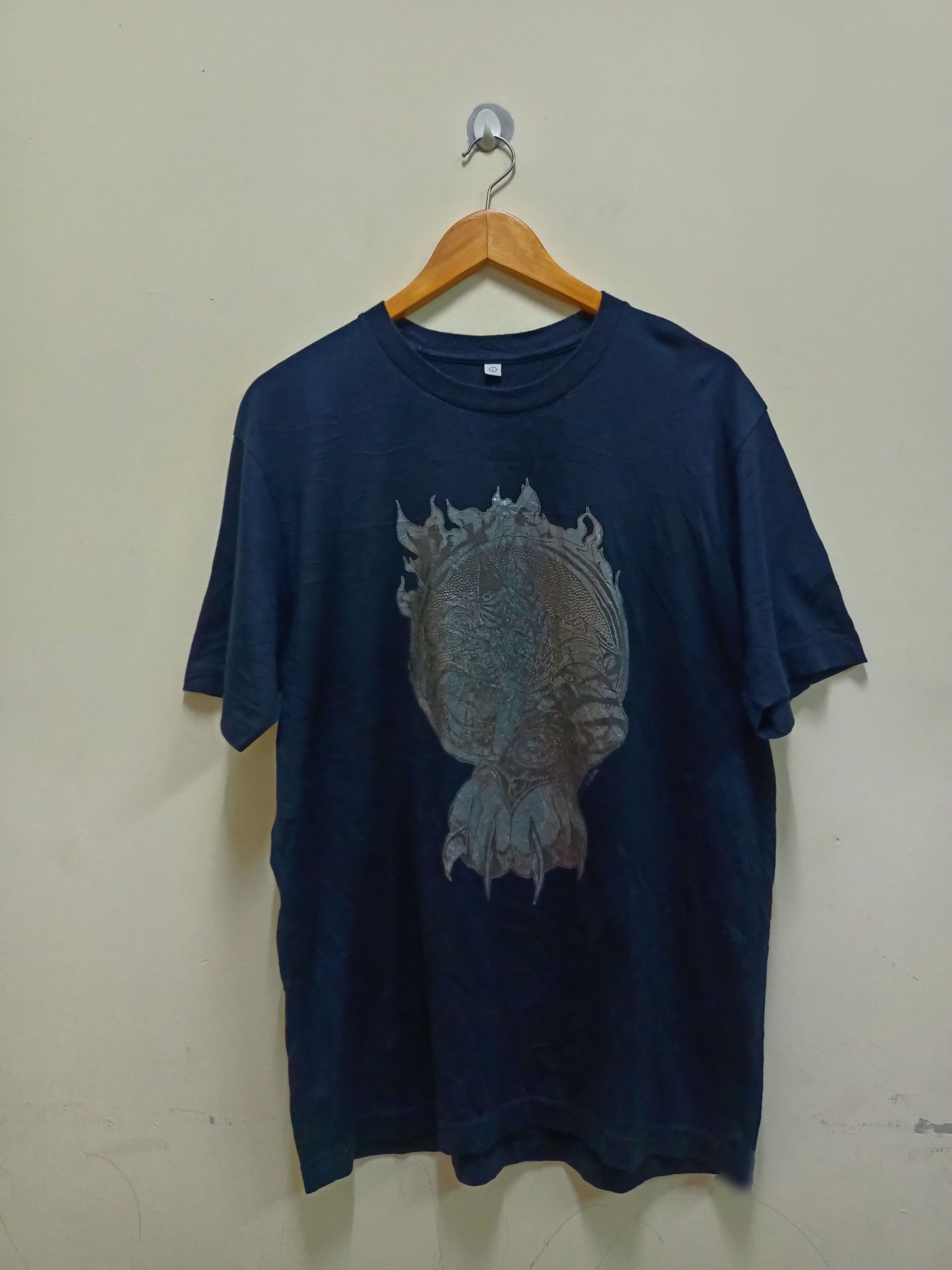 Anime Jojos Bizarre Adventure anime by Hirohiko Araki X Uniqlo Size US L / EU 52-54 / 3 - 1 Thumbnail