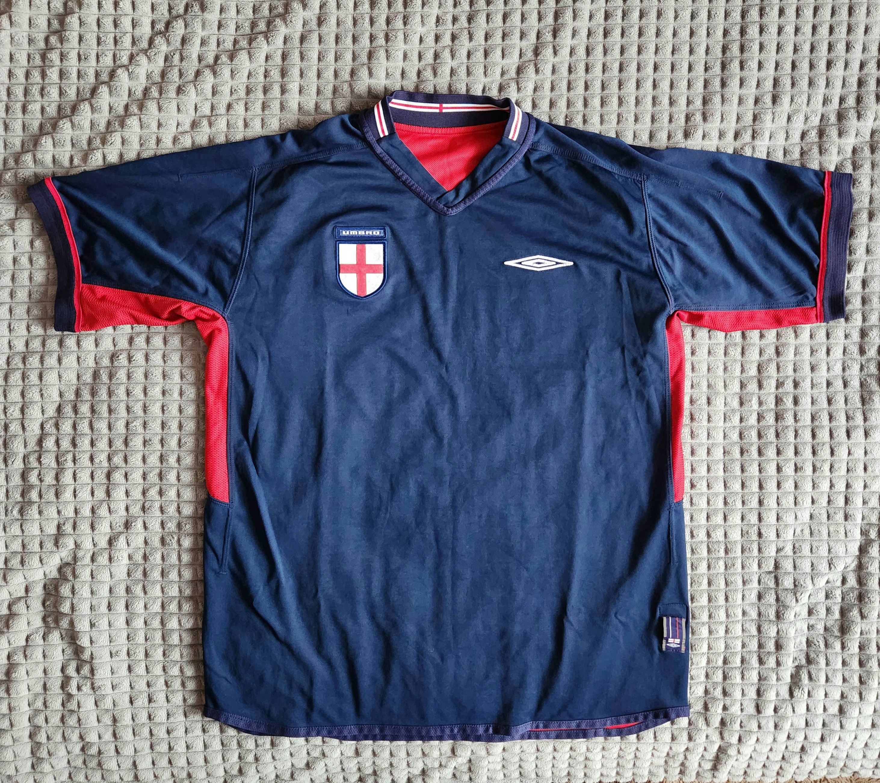 Maillot Angleterre Umbro Rouge Extérieur 2002-2004 - Taille XL, Réversible, Neuf Sans Jamais Porté