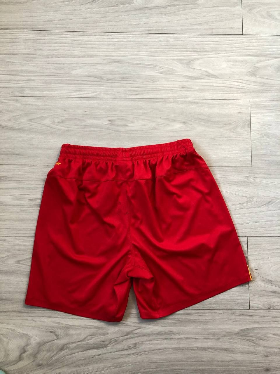 New Balance New balance Liverpool FC Soccer Shorts Home Size US 34 / EU 50 - 3 Thumbnail