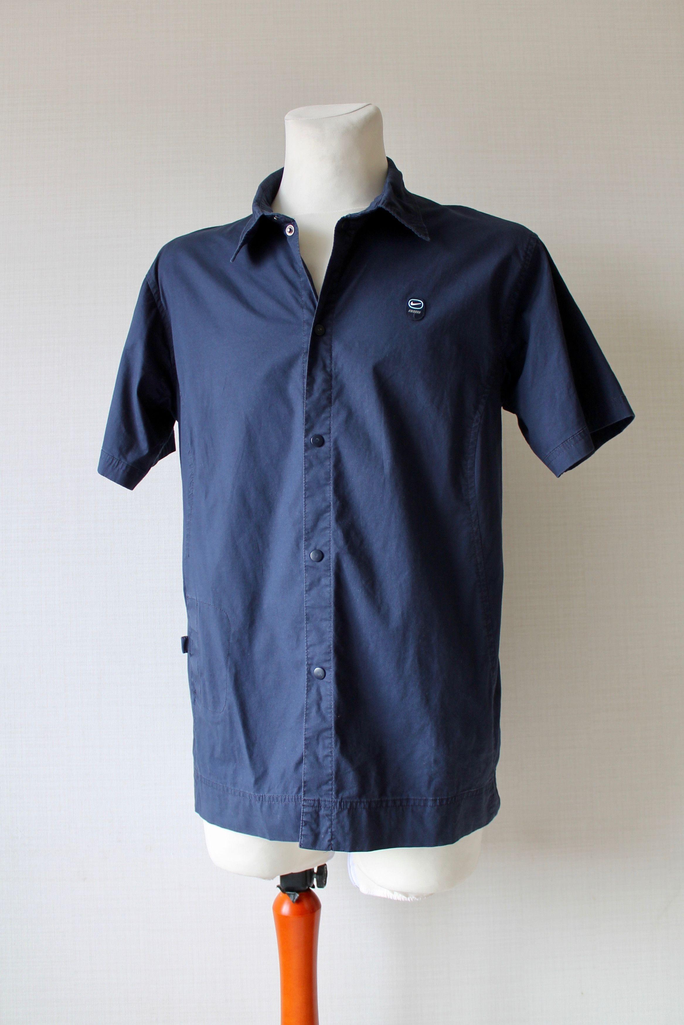 Nike NIKE Vintage Snap Button SWOOSH Shirt TN Navy Blue Size US M / EU 48-50 / 2 - 2 Thumbnail