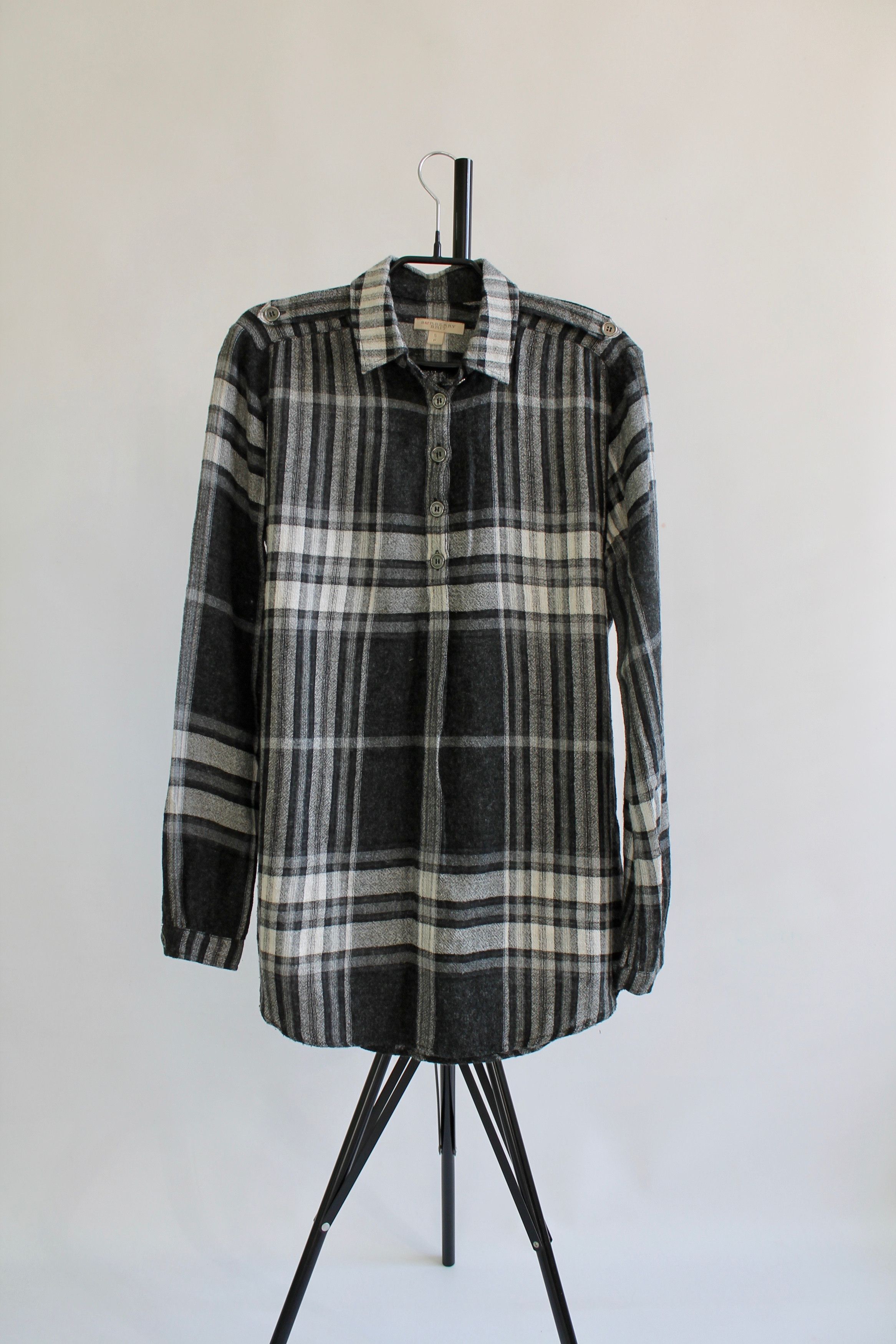 Burberry Burberry Brit Viscose Wool Long Shirt Tunic Plaid Checkered Size S / US 4 / IT 40 - 1 Thumbnail