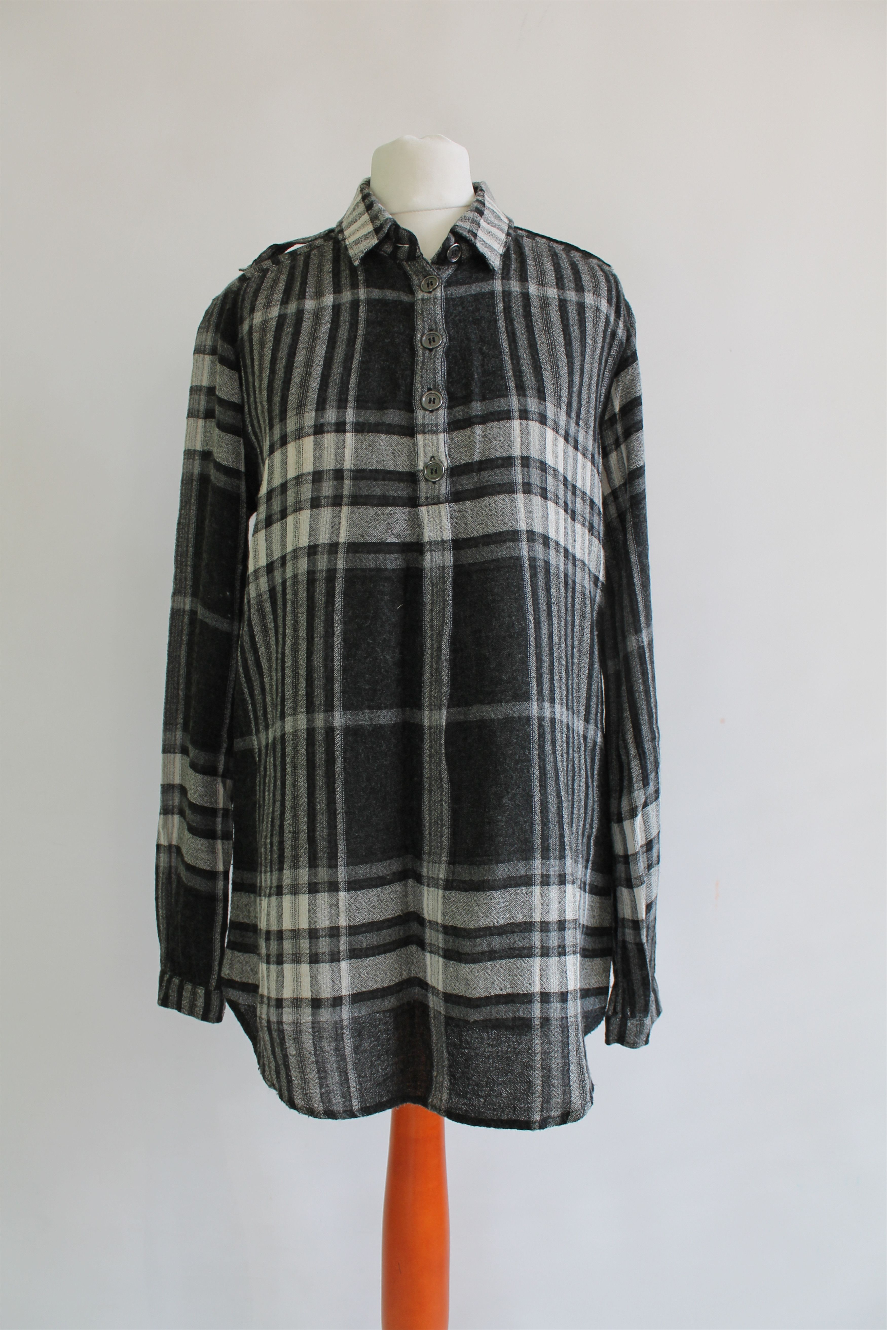 Burberry Burberry Brit Viscose Wool Long Shirt Tunic Plaid Checkered Size S / US 4 / IT 40 - 3 Thumbnail