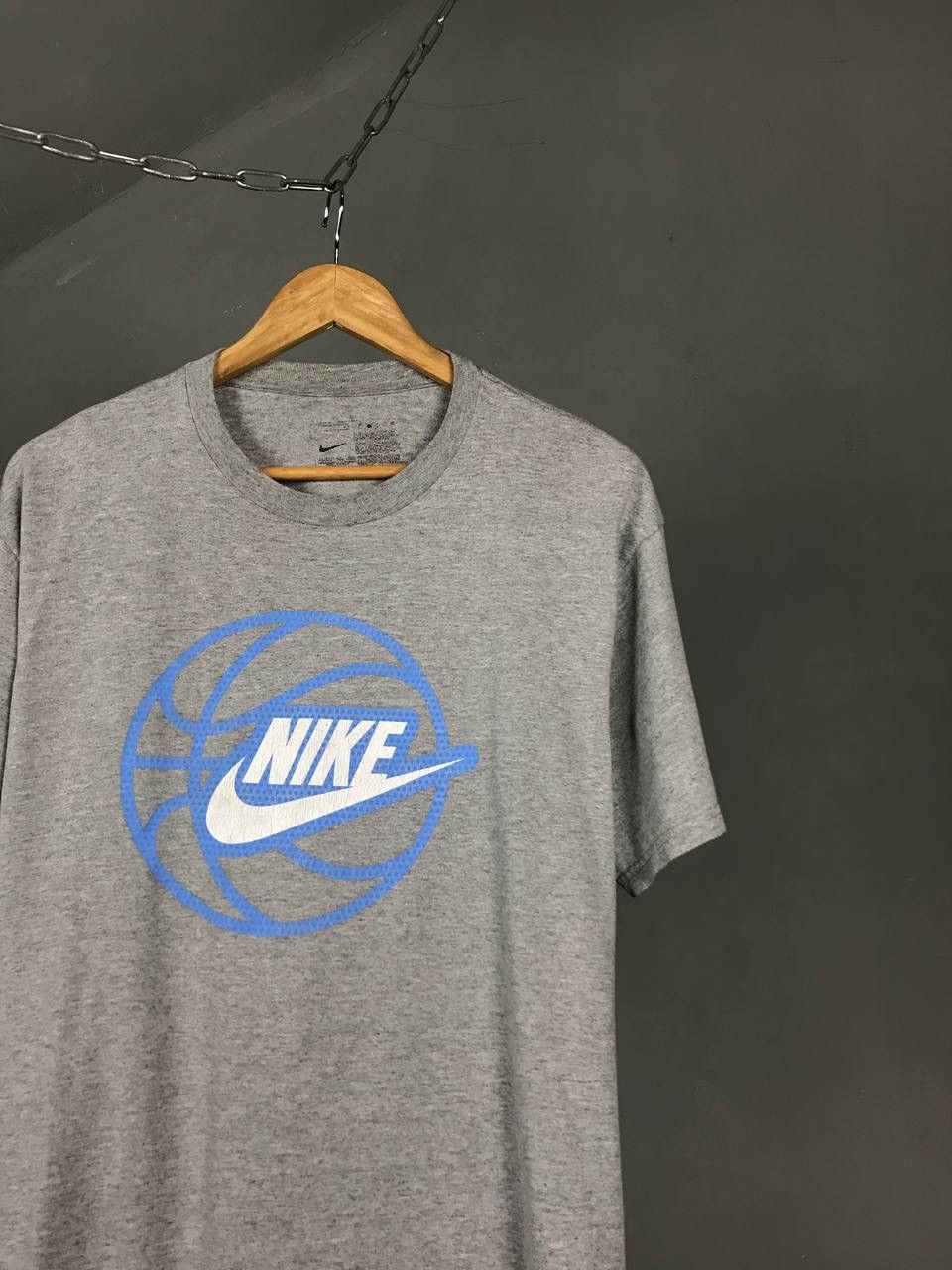 Nike × Vintage Nike swoosh streetwear vintage center logo tee Size US L / EU 52-54 / 3 - 2 Thumbnail