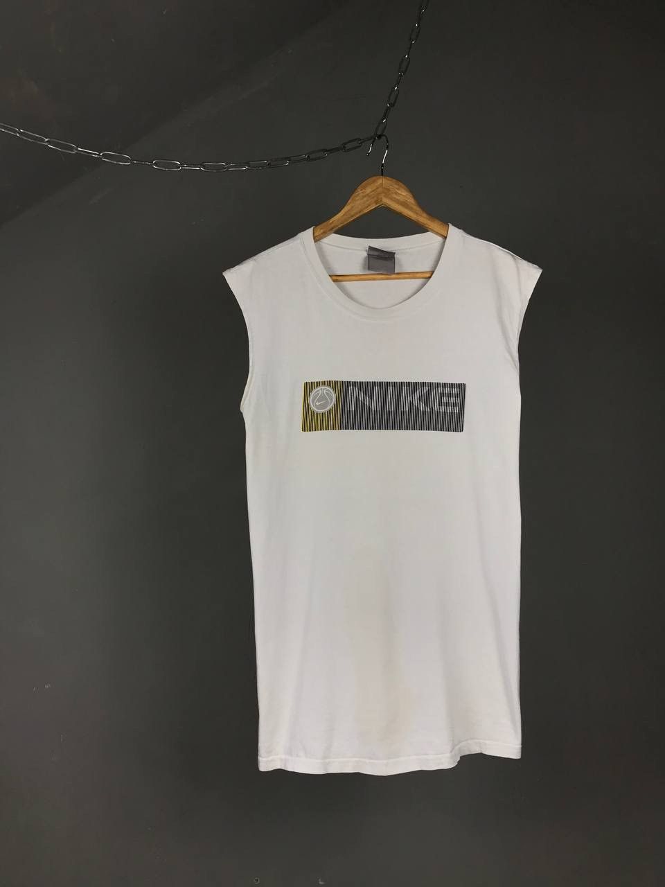 Nike × Vintage Nike swoosh streetwear vintage center logo tee Size US M / EU 48-50 / 2 - 1 Thumbnail