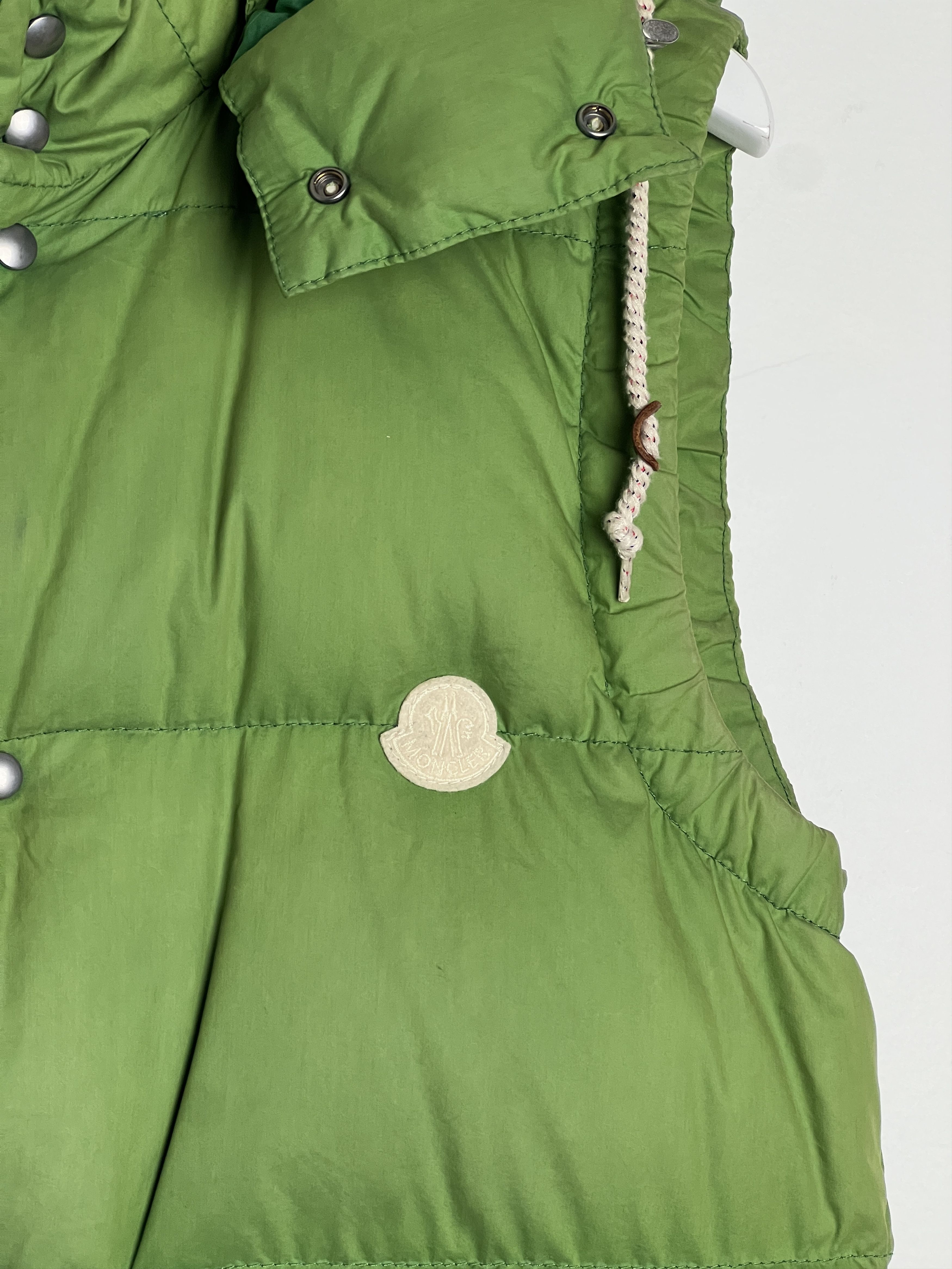 Moncler × Visvim Rare Green Moncler V Hooded Down Vest Size US M / EU 48-50 / 2 - 4 Thumbnail