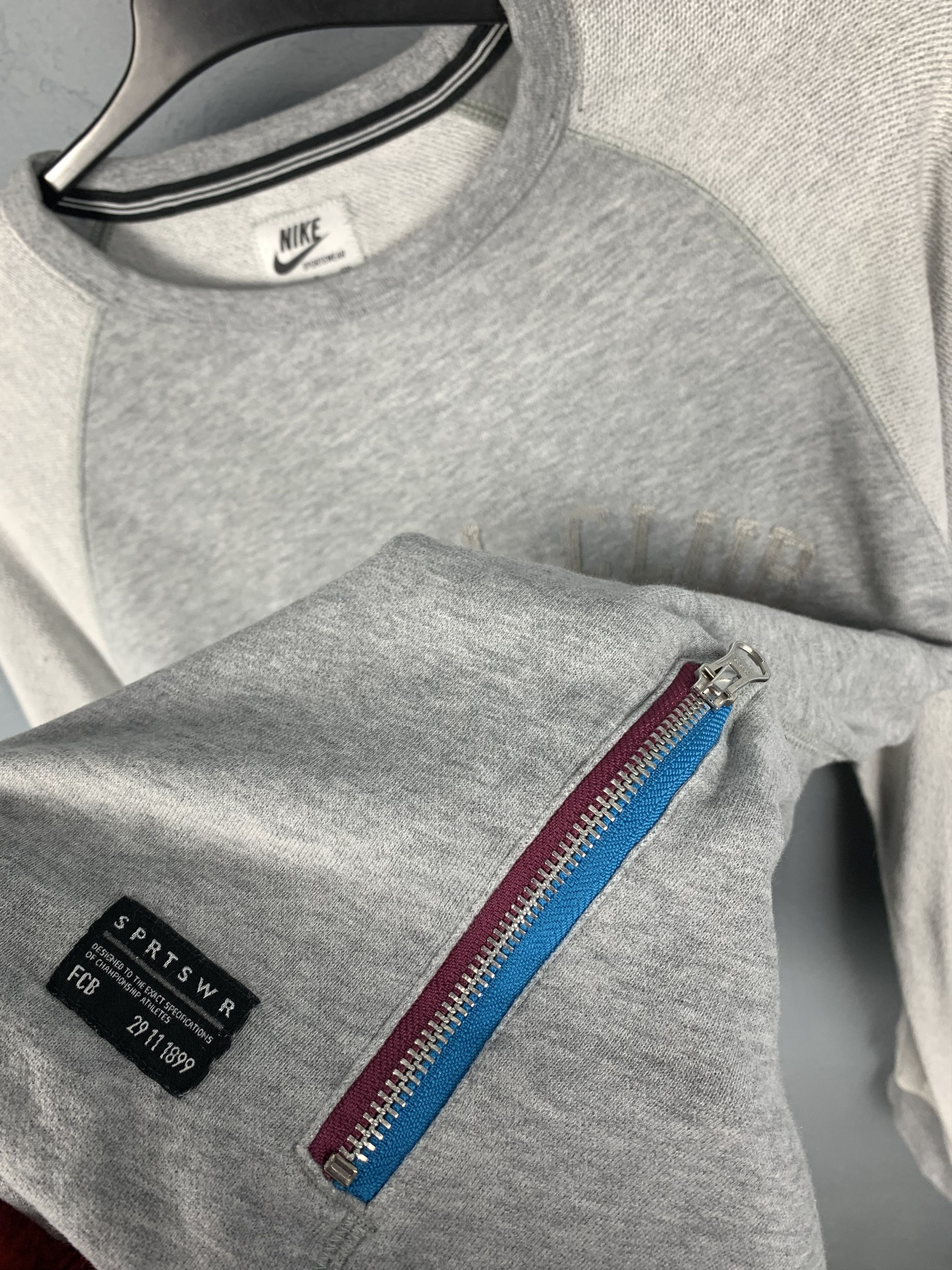 Nike Nike Barcelona Vintage Mens Sweatshirt Y2K Size US S / EU 44-46 / 1 - 5 Thumbnail