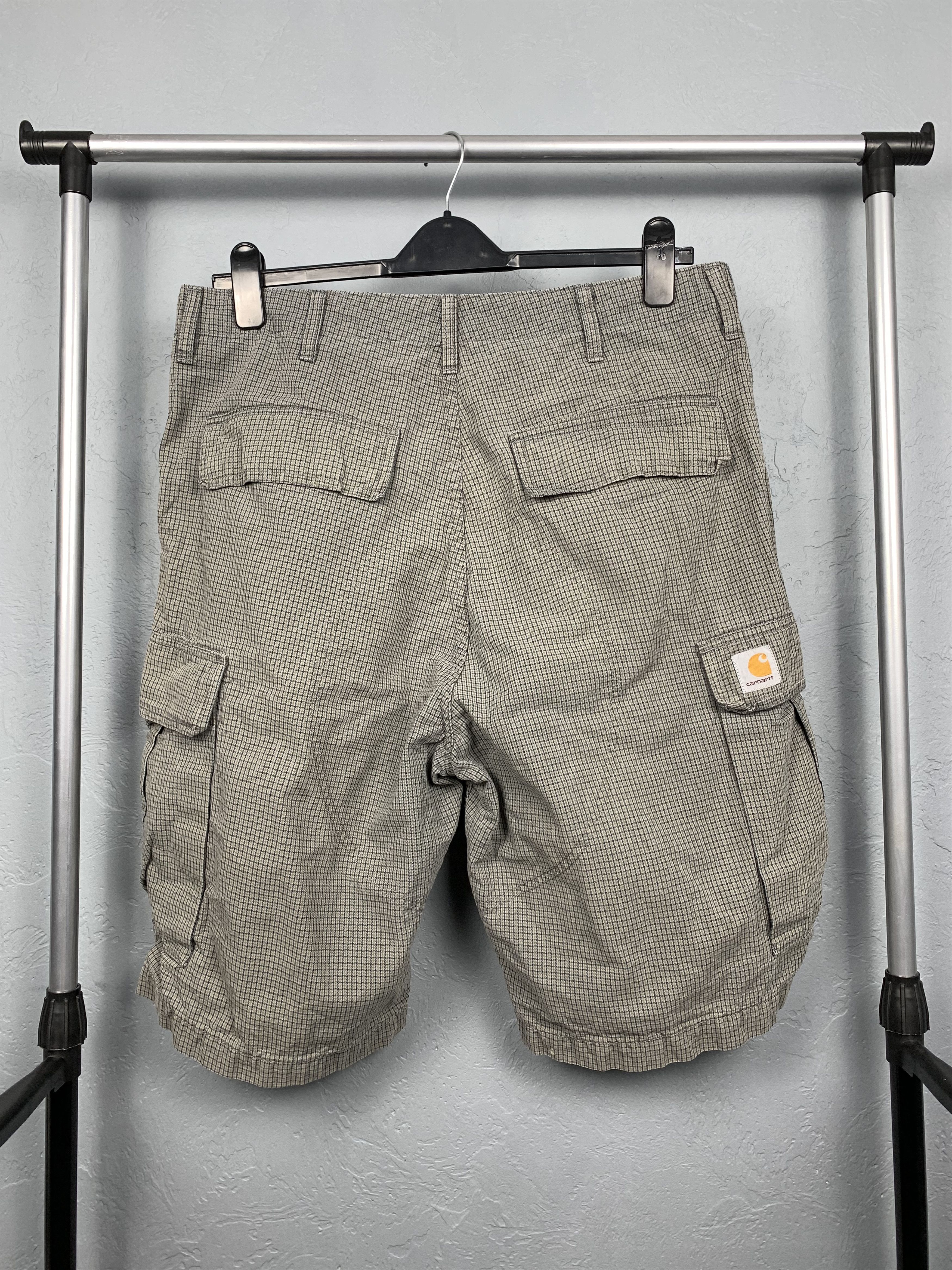 Carhartt × Carhartt Wip × Vintage Vintage Carhartt Cargo Bermuda Shorts Size US 36 / EU 52 - 1 Thumbnail
