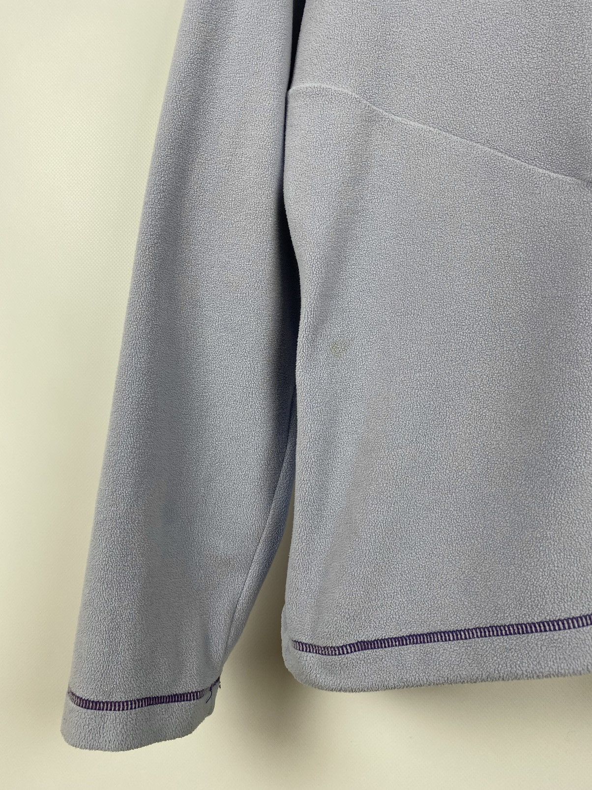 Nike 00s Vintage Nike ACG Women’s Fleece Therma Fit Sweatshirt Size M / US 6-8 / IT 42-44 - 7 Thumbnail