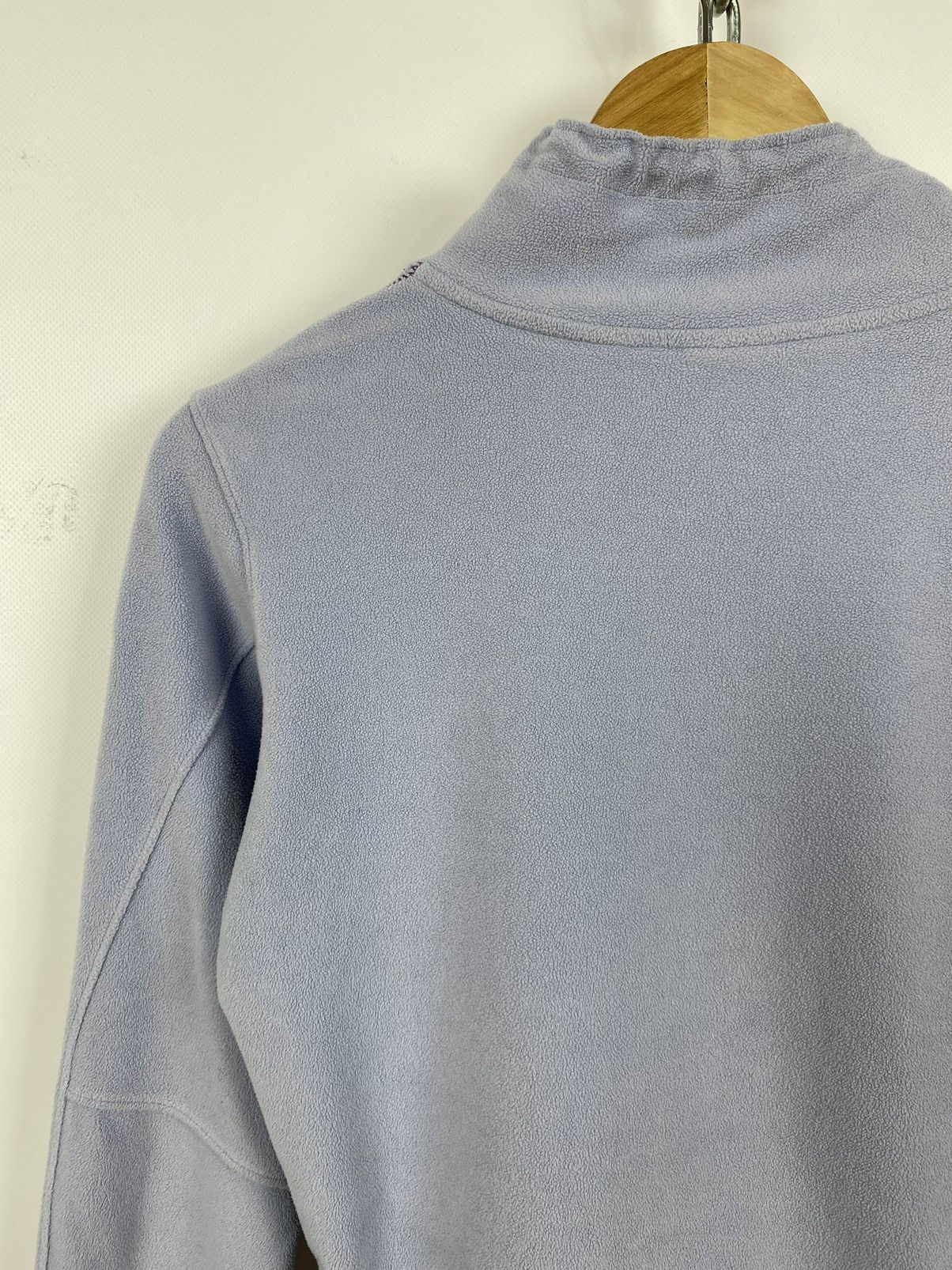 Nike 00s Vintage Nike ACG Women’s Fleece Therma Fit Sweatshirt Size M / US 6-8 / IT 42-44 - 9 Thumbnail