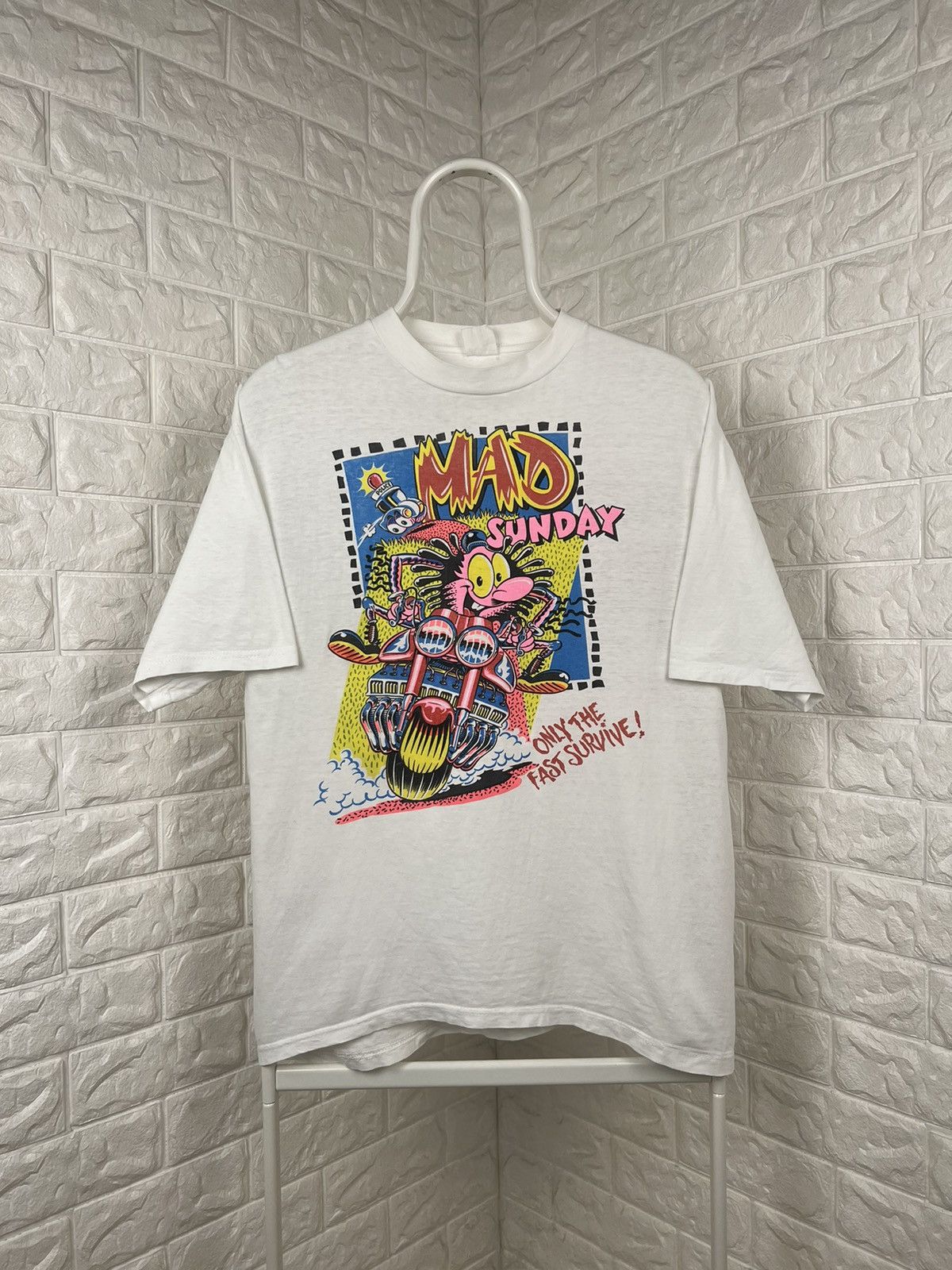 Vintage Vintage 90s Art Mad Sunday Only The Fast Survive Size US M / EU 48-50 / 2 - 1 Thumbnail