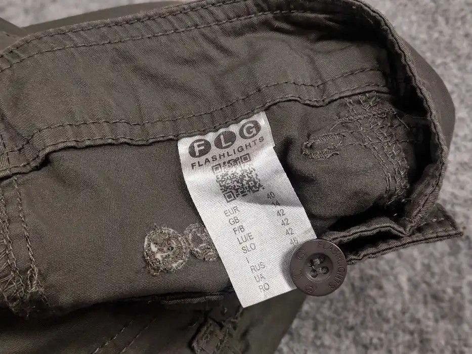 Japanese Brand Vintage 90's Japanese Baggy Multi Pocket Cargo pants Womens Size 28" / US 6 / IT 42 - 9 Thumbnail
