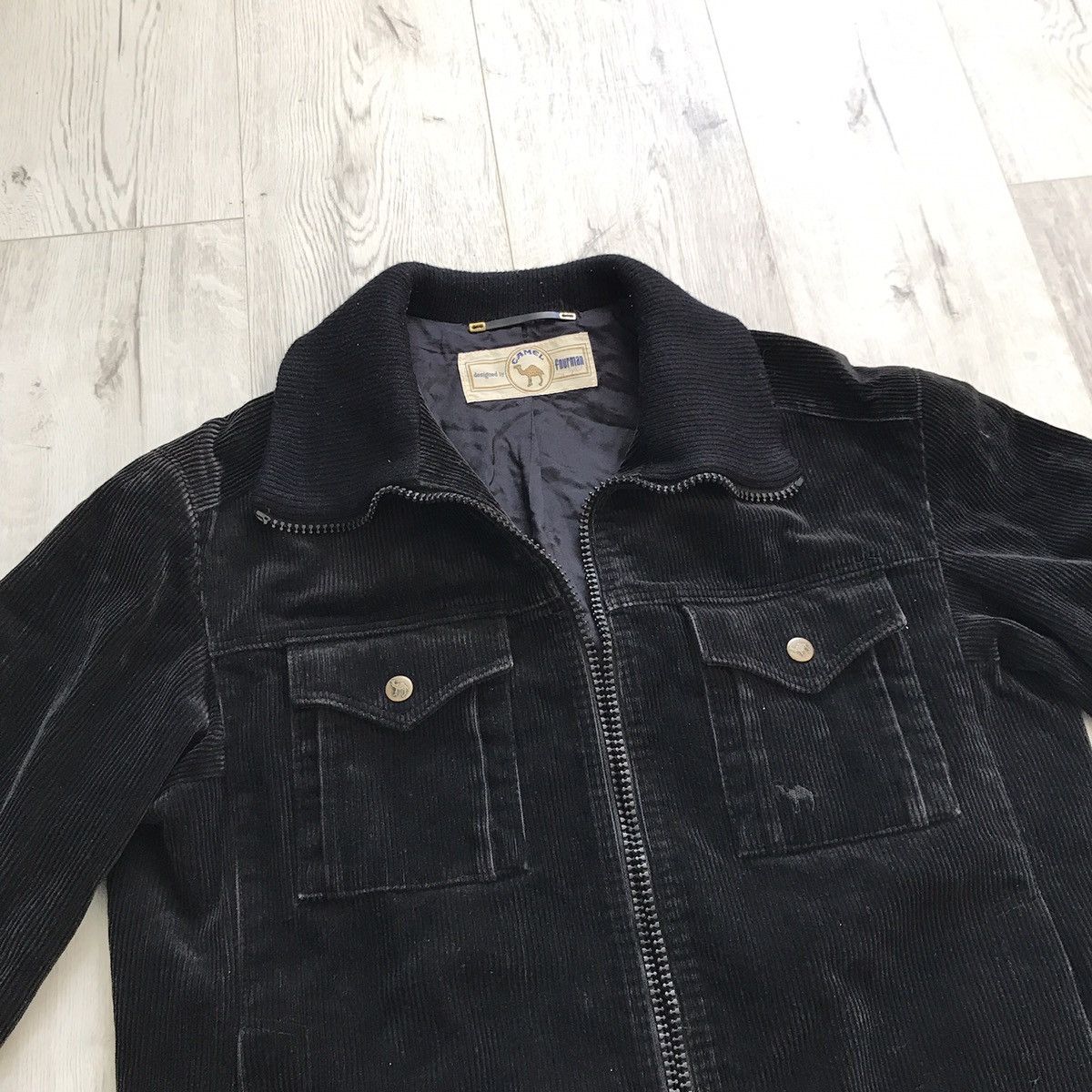 Camel Vintage Camel velvet bomber jacket Size US L / EU 52-54 / 3 - 10 Thumbnail