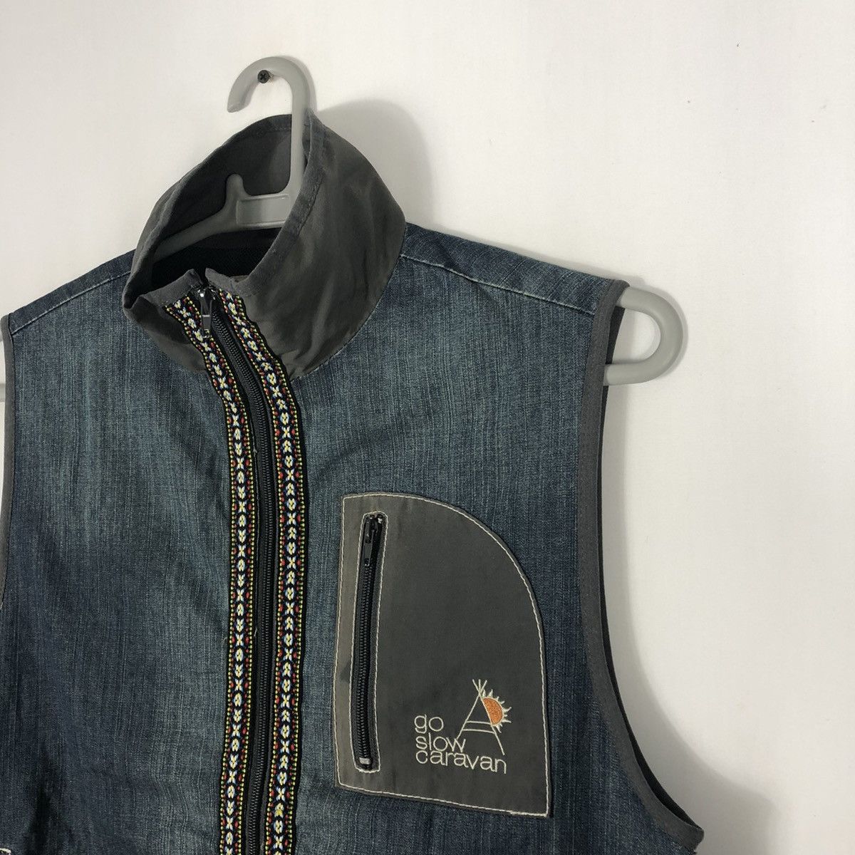 Japanese Brand × Vintage × go slow caravan 🔥Rare🔥Vintage Go Slow Caravan Outdoor Tactical Denim Vest Size US S / EU 44-46 / 1 - 5 Thumbnail