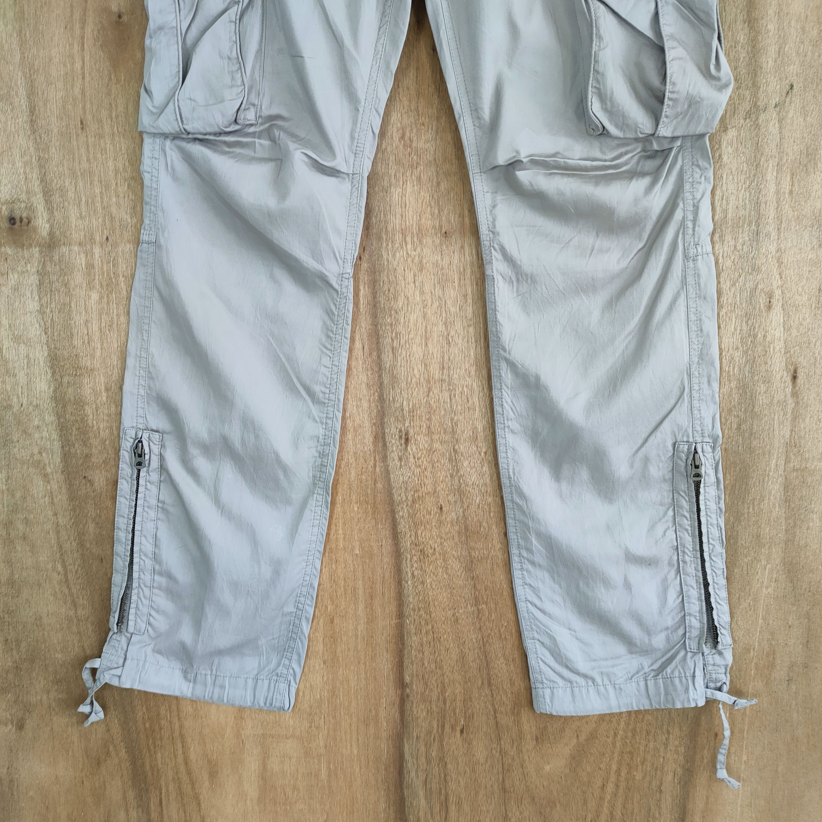 VINTAGE UNIVERSE JAPANESE CARGO PANTS
