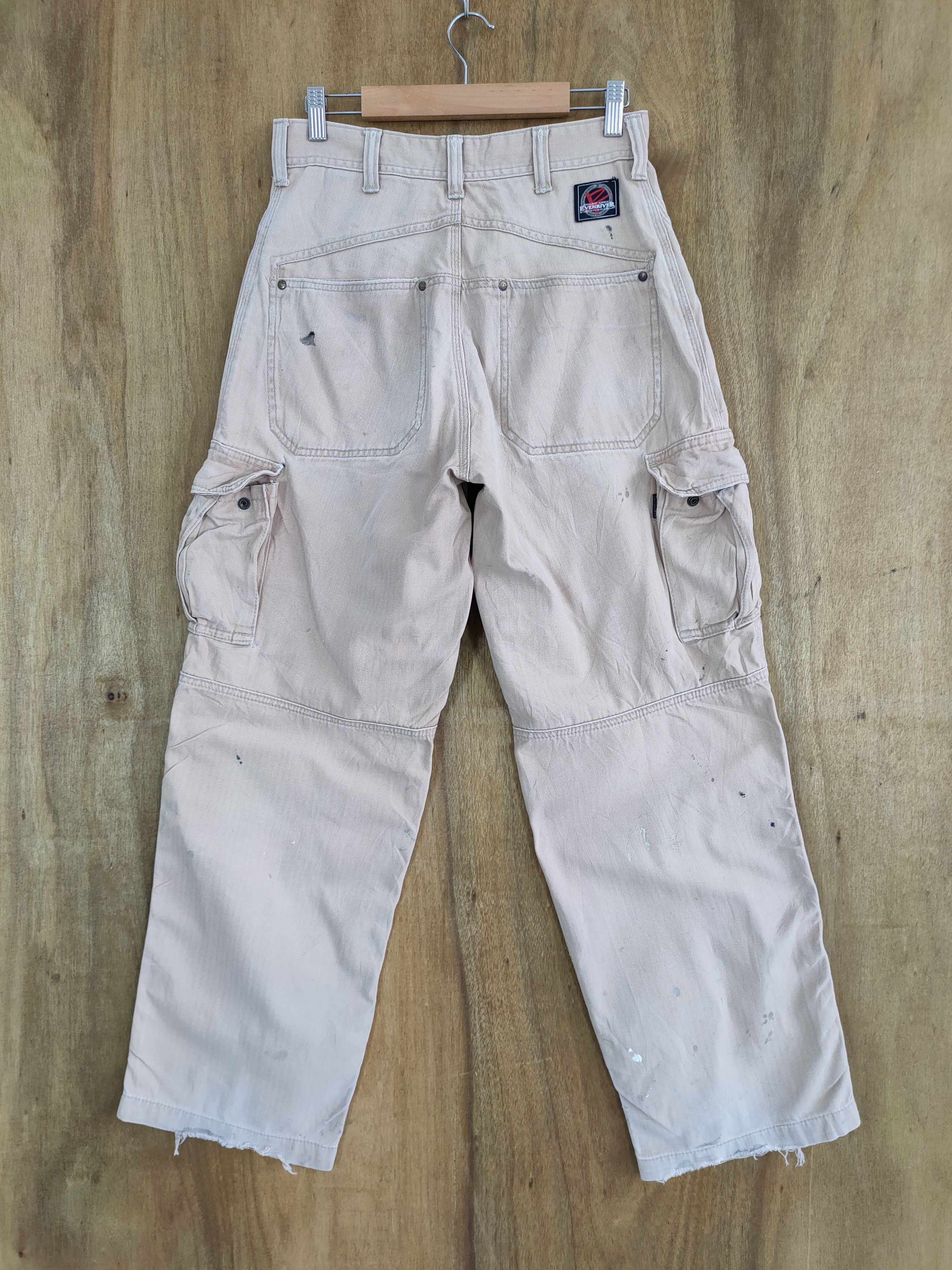 Japanese Brand VINTAGE FADED DISTRESSED RUSTY CARGO PANTS Size US 30 / EU 46 - 2 Thumbnail