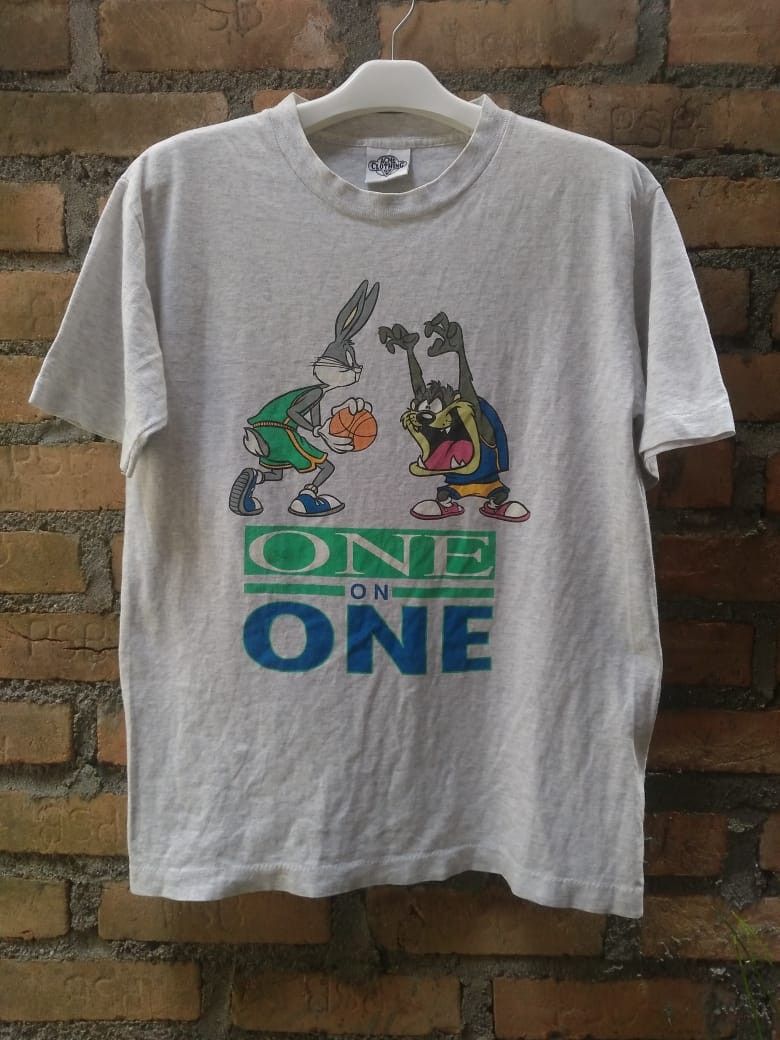 Vintage × Warner Bros Vintage Space Jams Warner Bros Basketball Tees Made in USA Size US S / EU 44-46 / 1 - 1 Thumbnail