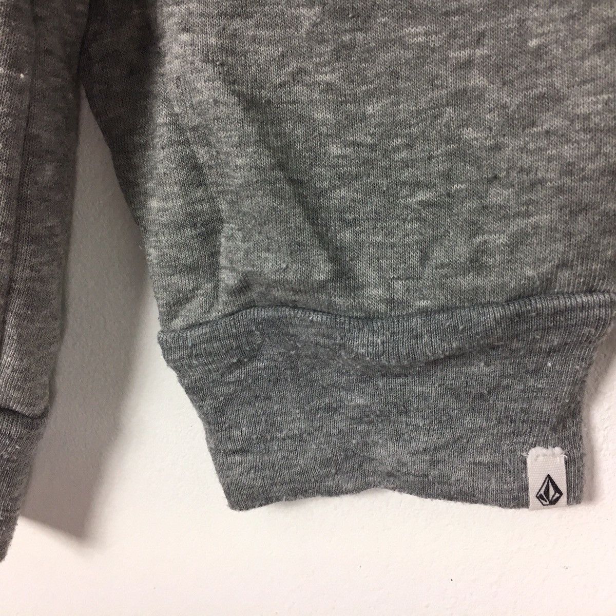 Volcom Volcom Sweatshirt Surf Skateboards Streetwear Surfing Size US M / EU 48-50 / 2 - 5 Thumbnail