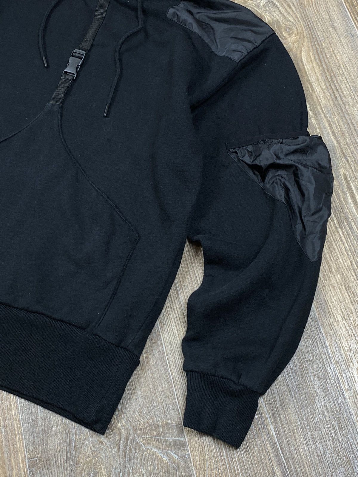 Han Kjobenhavn Han Kjobenhavn black patch hoodie multi pocket hoodie Size US M / EU 48-50 / 2 - 5 Thumbnail