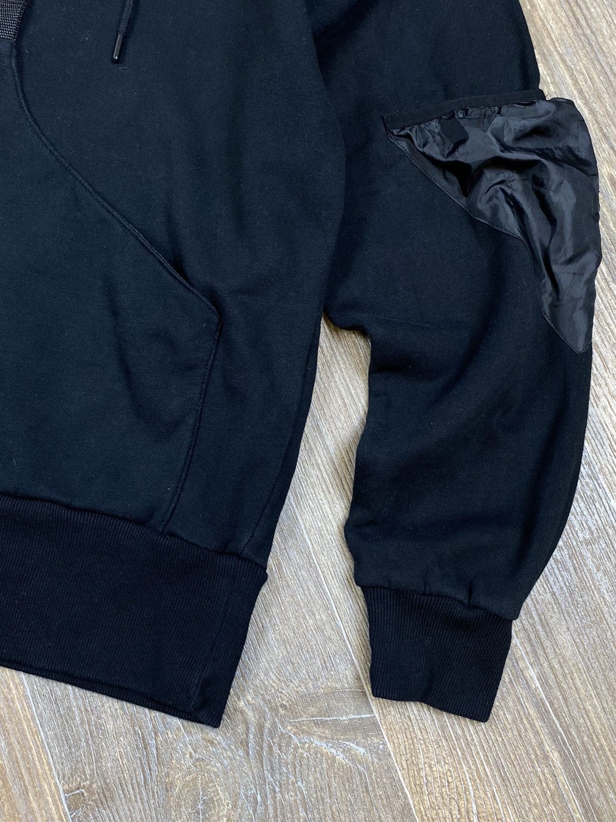 Han Kjobenhavn Han Kjobenhavn black patch hoodie multi pocket hoodie Size US M / EU 48-50 / 2 - 10 Thumbnail